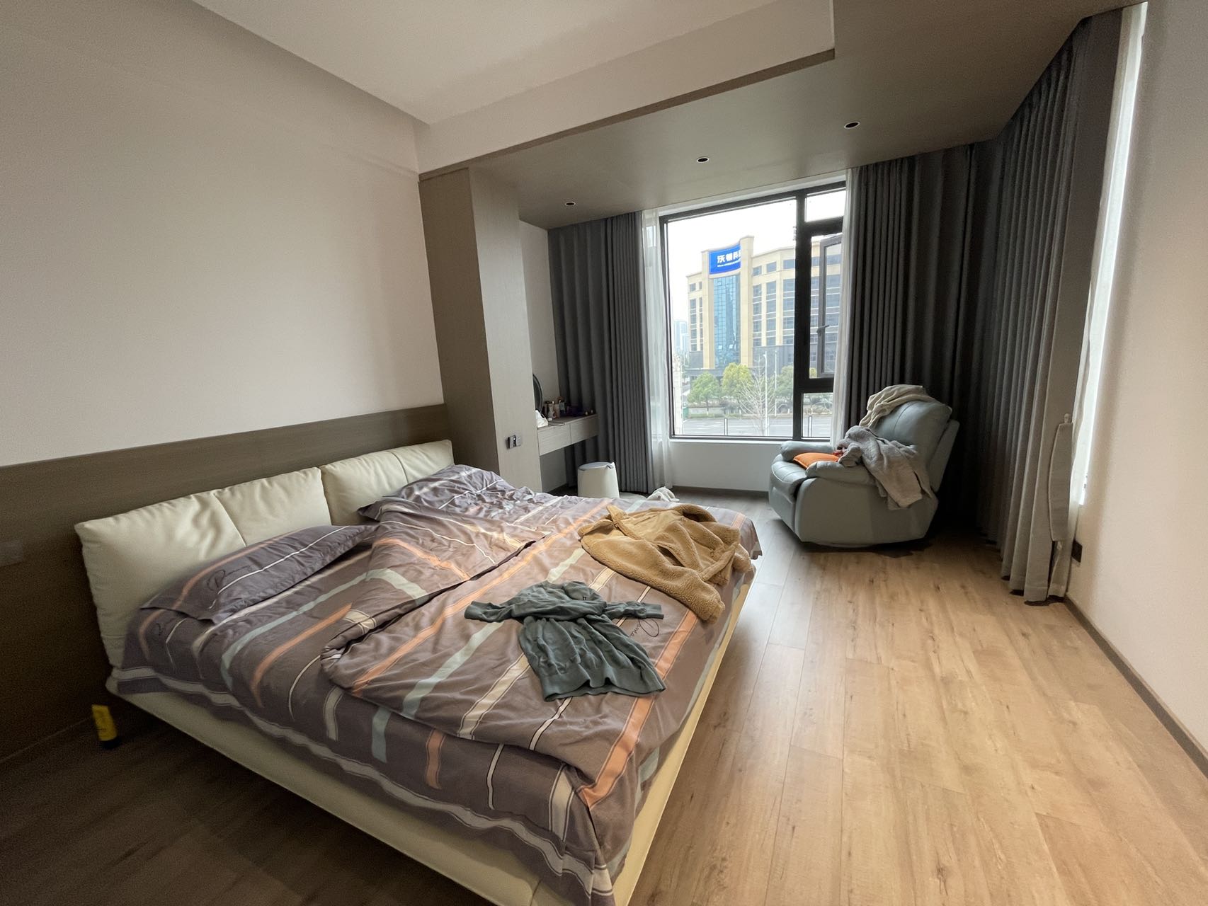 美的湾  4室2厅3卫    155.0万 美的湾  4室2厅3卫    155.0万室内图