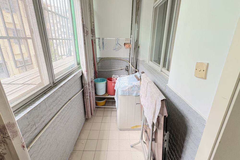 湖南省機(jī)械局宿舍（東茅街30號）  2室1廳1衛(wèi)   48.00萬