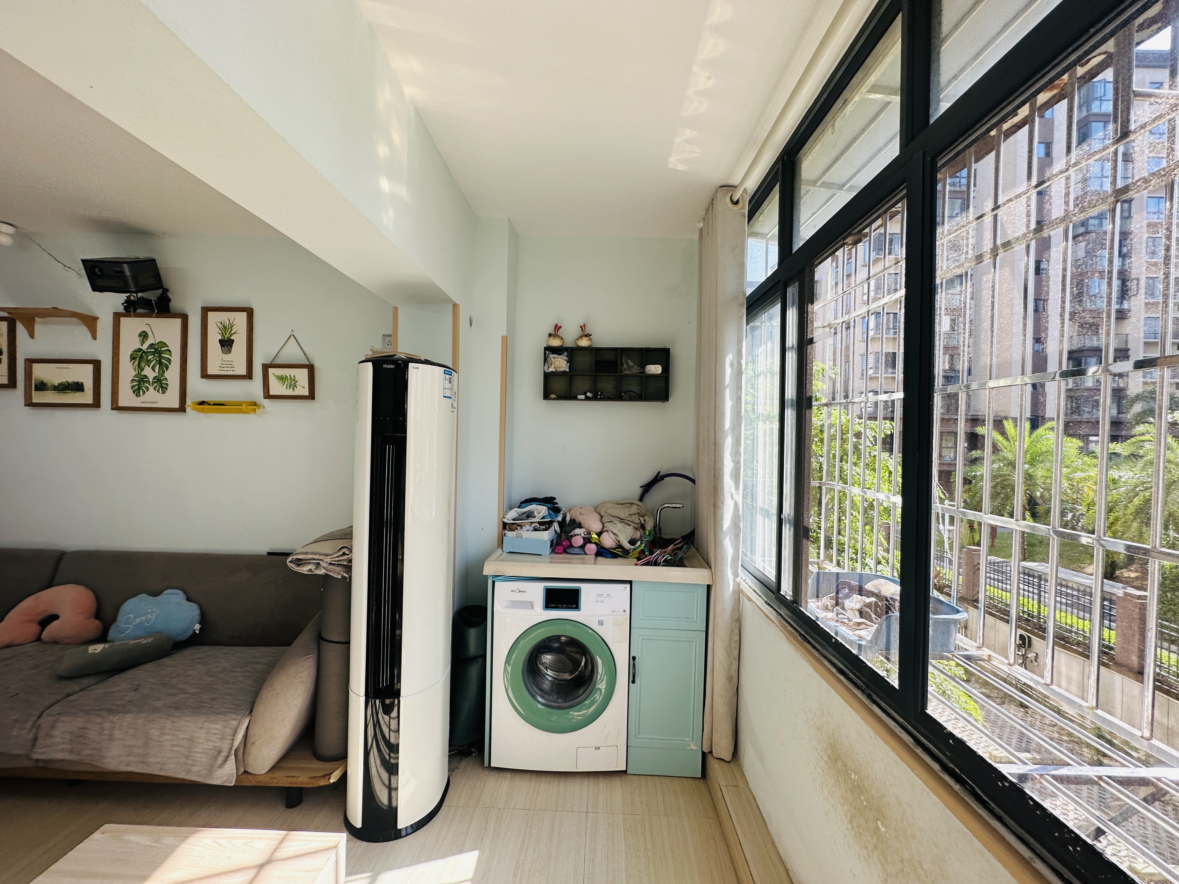 海上都 2室1厅1卫 115.0万 海上都 2室1厅1卫 115.0万阳台