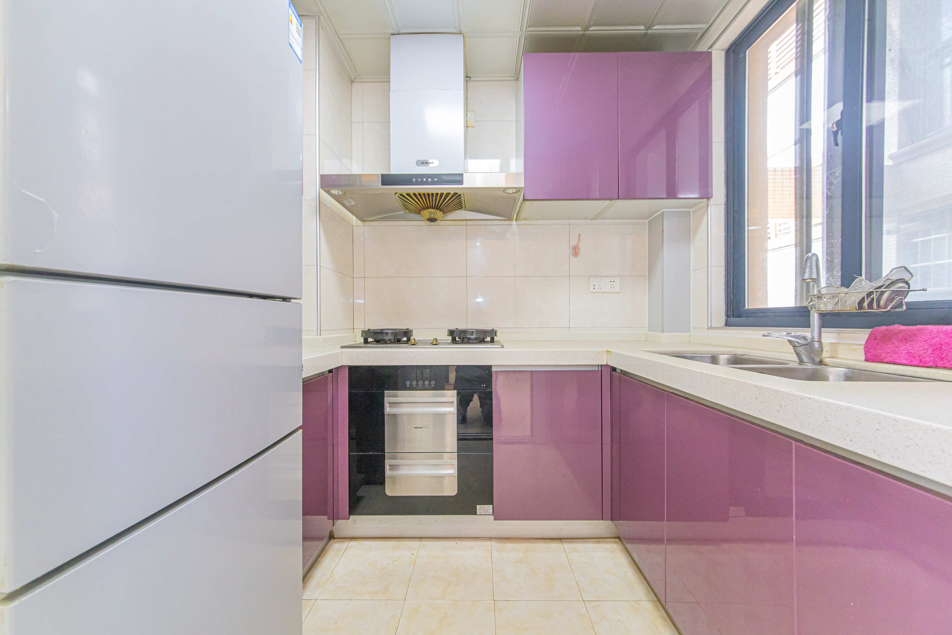 中建芙蓉嘉苑 3室2厅1卫 105.0万 中建芙蓉嘉苑 3室2厅1卫 105.0万厨房