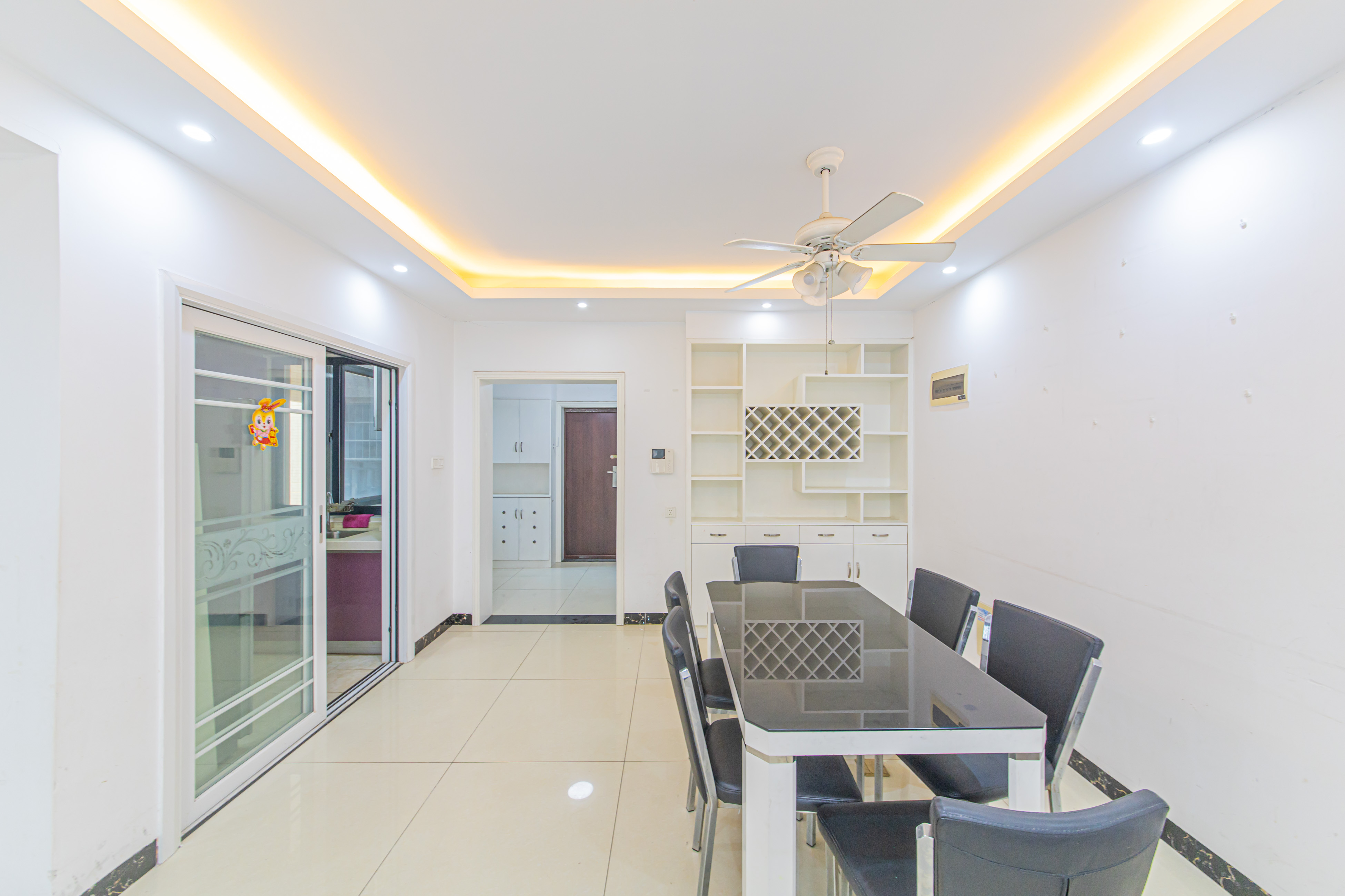 中建芙蓉嘉苑 3室2厅1卫 105.0万 中建芙蓉嘉苑 3室2厅1卫 105.0万客厅