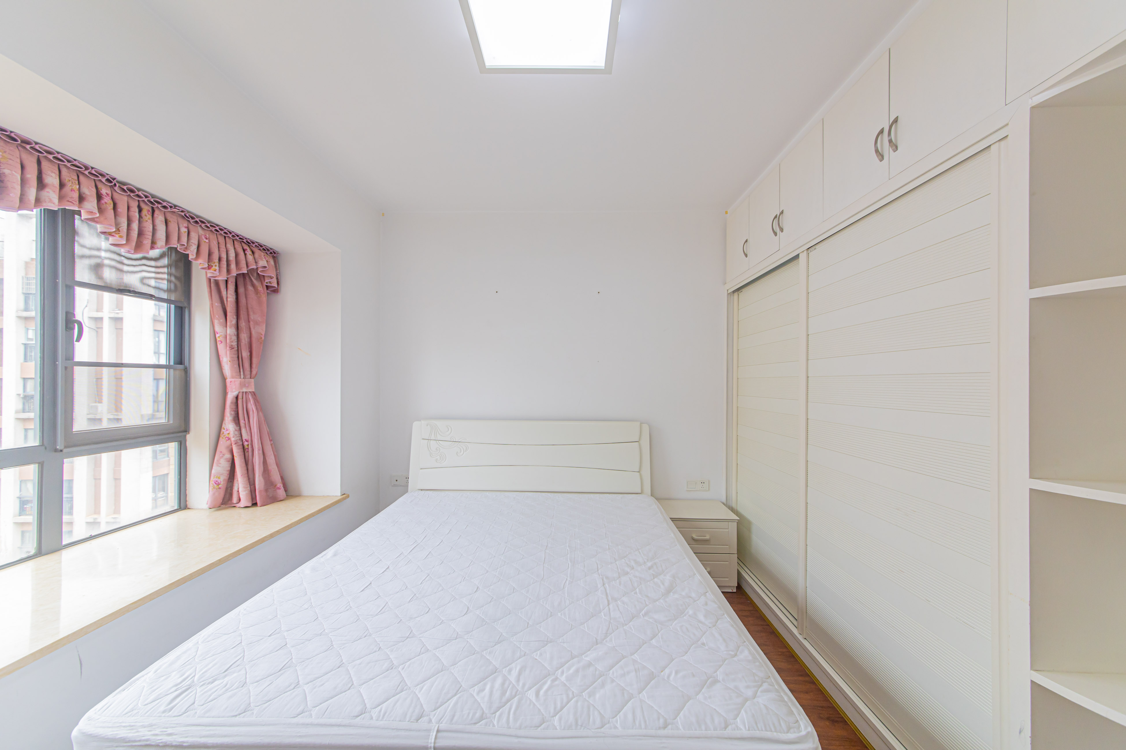 中建芙蓉嘉苑 3室2厅1卫 105.0万 中建芙蓉嘉苑 3室2厅1卫 105.0万卧室