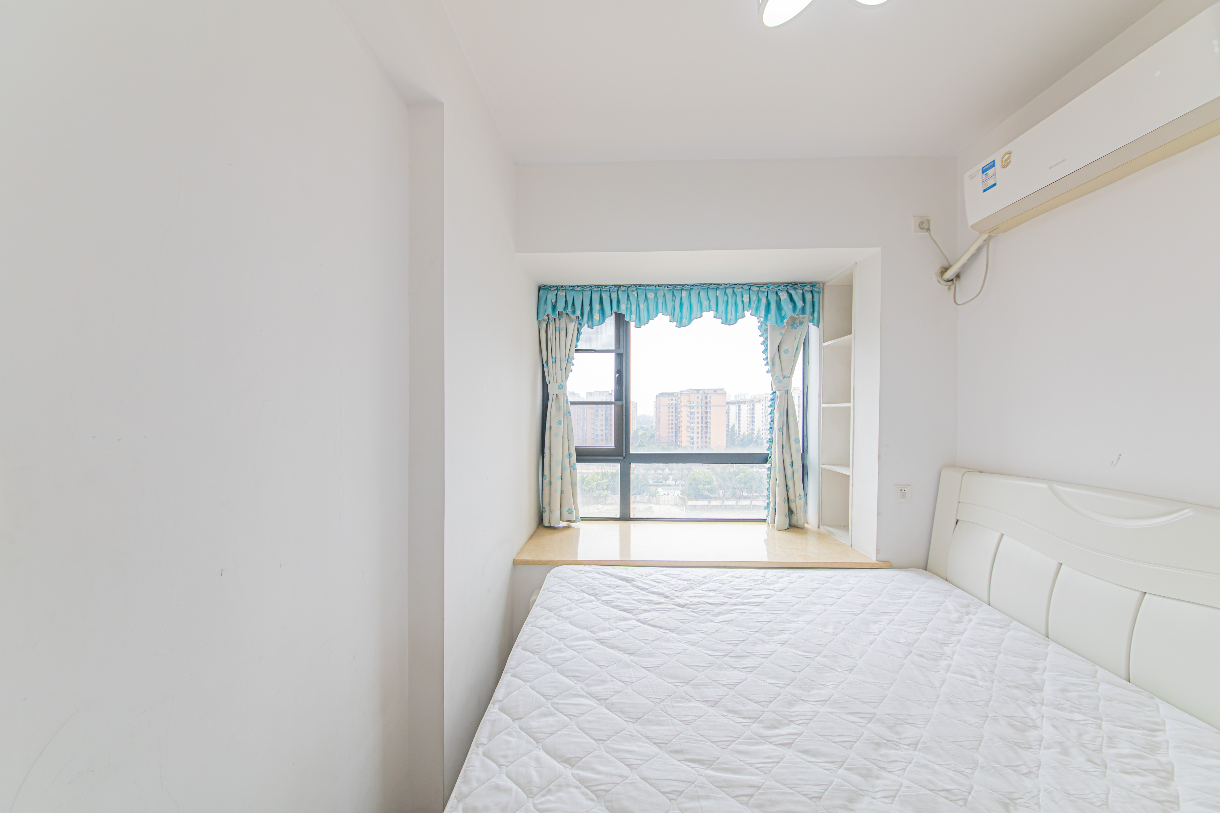 中建芙蓉嘉苑 3室2厅1卫 105.0万 中建芙蓉嘉苑 3室2厅1卫 105.0万卧室