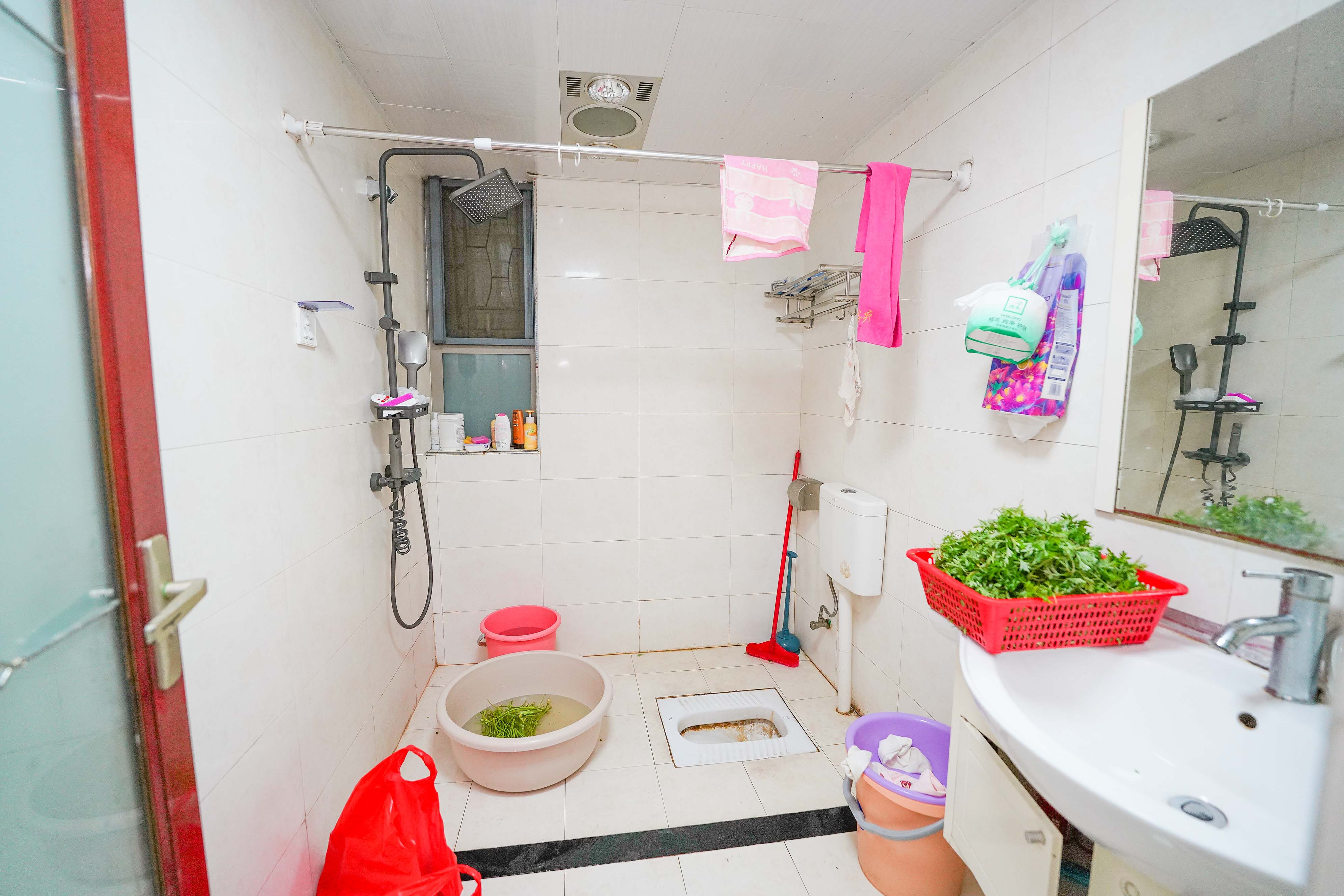 怡海星城 2室2厅1卫 36.0万 怡海星城 2室2厅1卫 36.0万其他