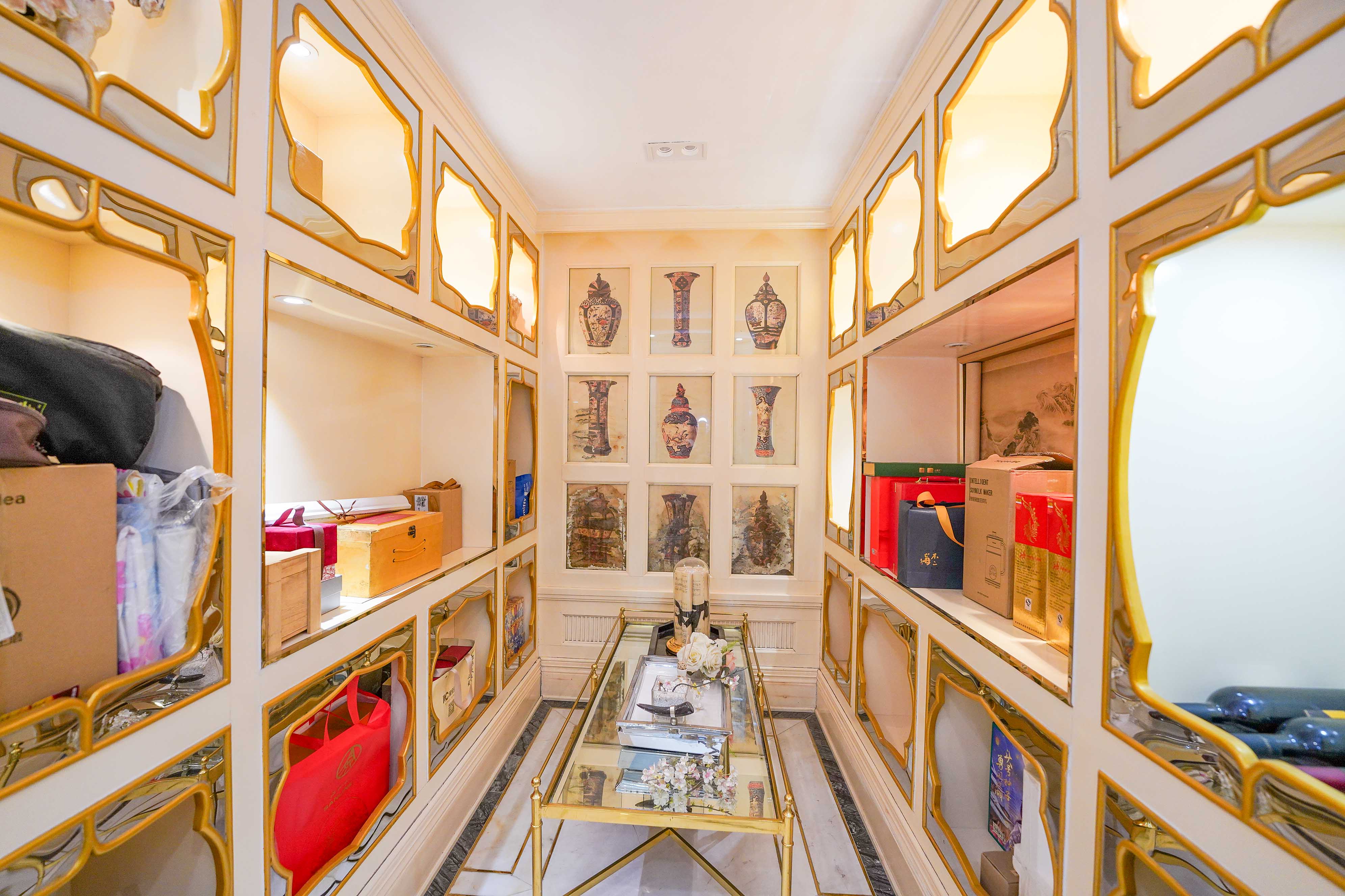 橘郡礼顿山  4室2厅2卫    259.8万 橘郡礼顿山  4室2厅2卫    259.8万其他