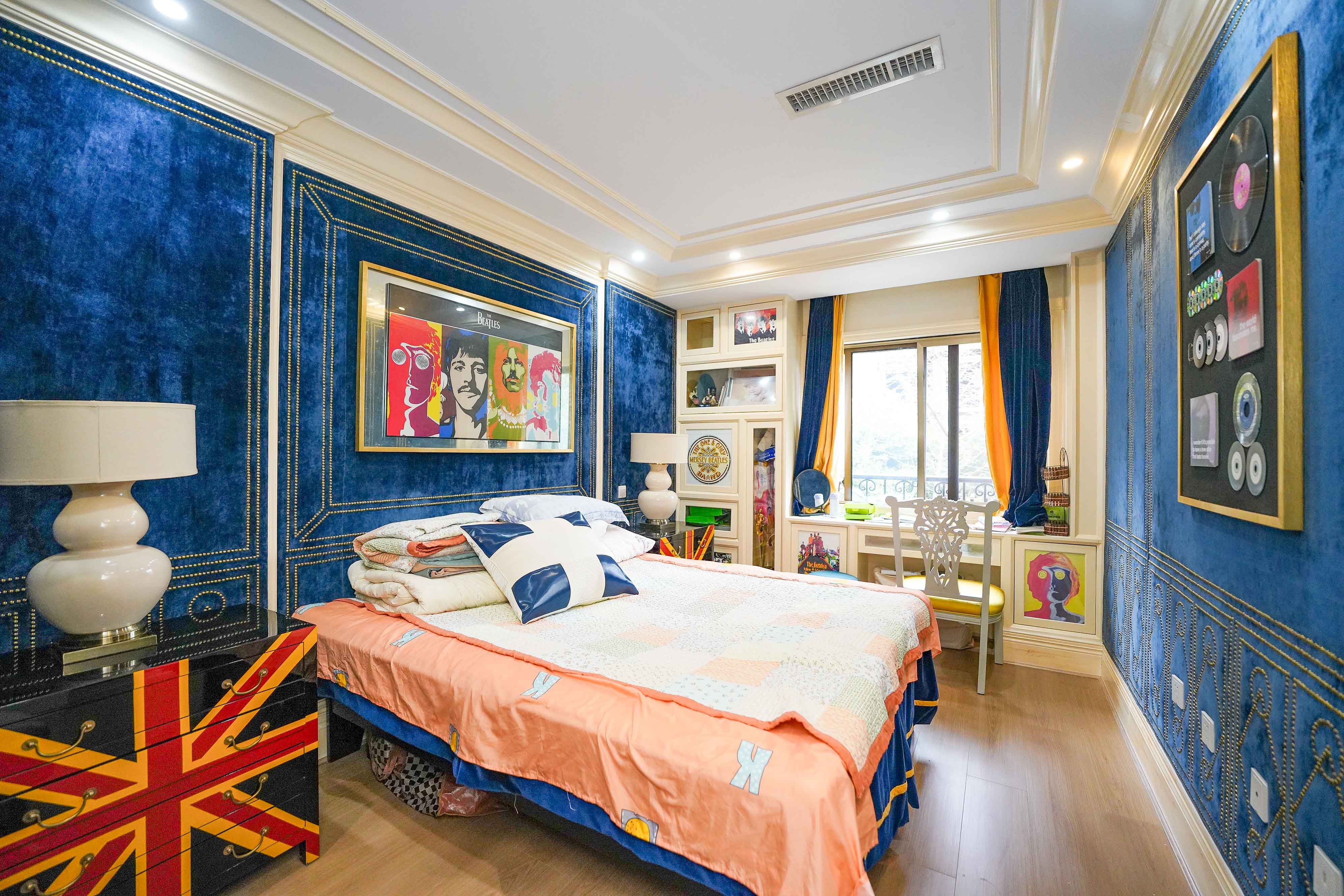 橘郡礼顿山  4室2厅2卫    259.8万 橘郡礼顿山  4室2厅2卫    259.8万卧室