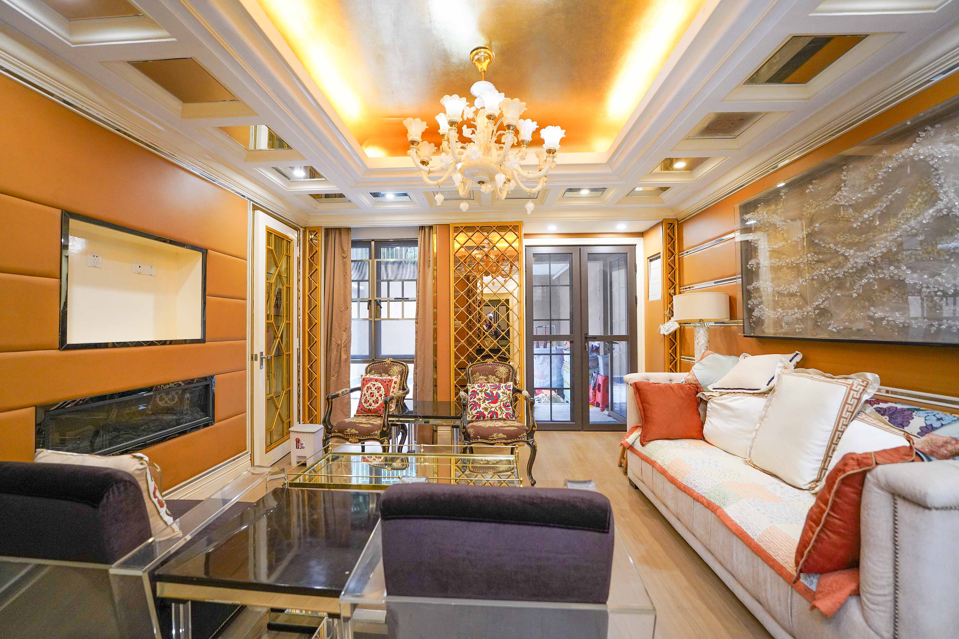 橘郡礼顿山  4室2厅2卫    259.8万 橘郡礼顿山  4室2厅2卫    259.8万卧室