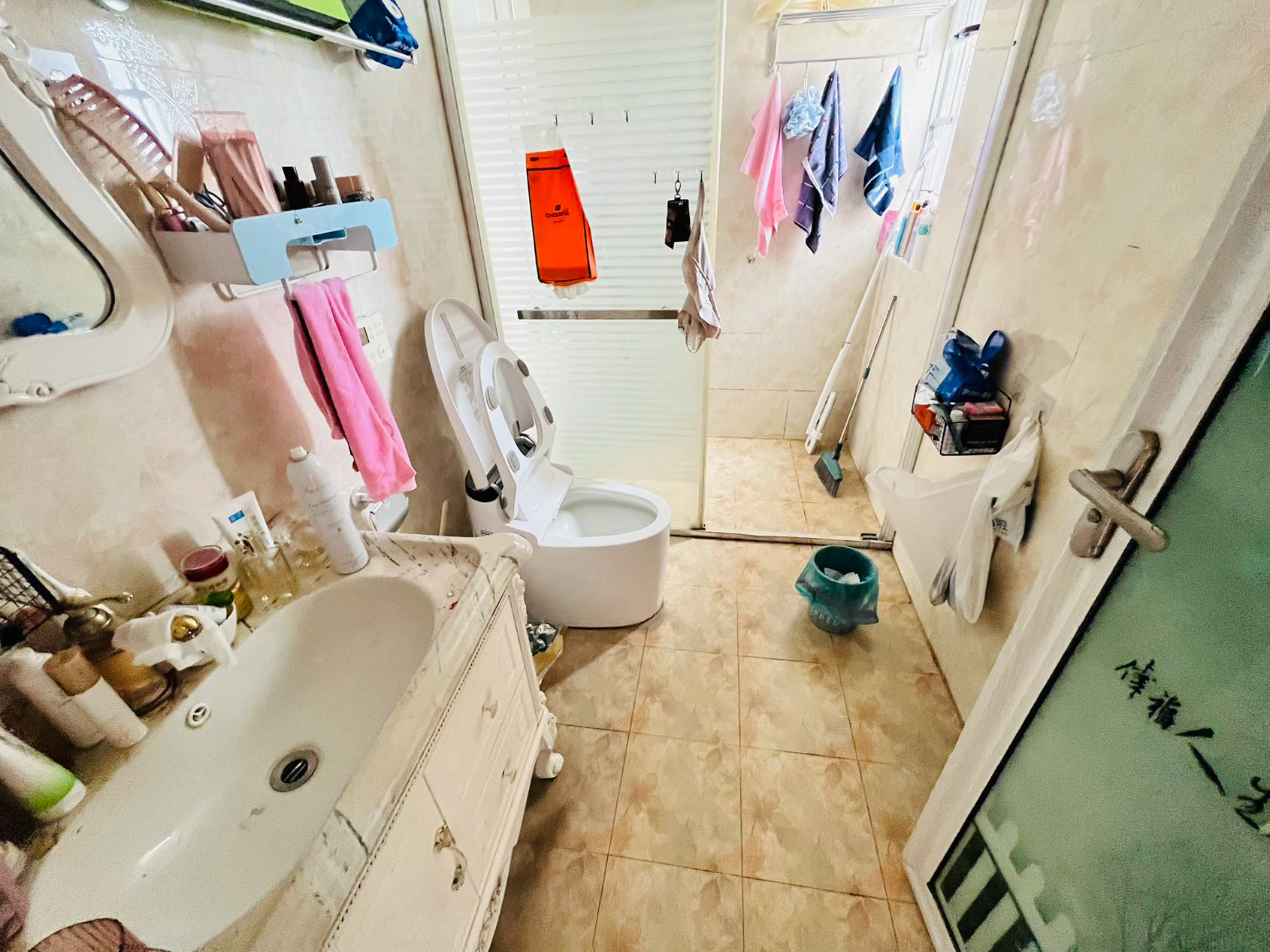 金地格林公馆  3室2厅1卫    130.0万 金地格林公馆  3室2厅1卫    130.0万卫生间