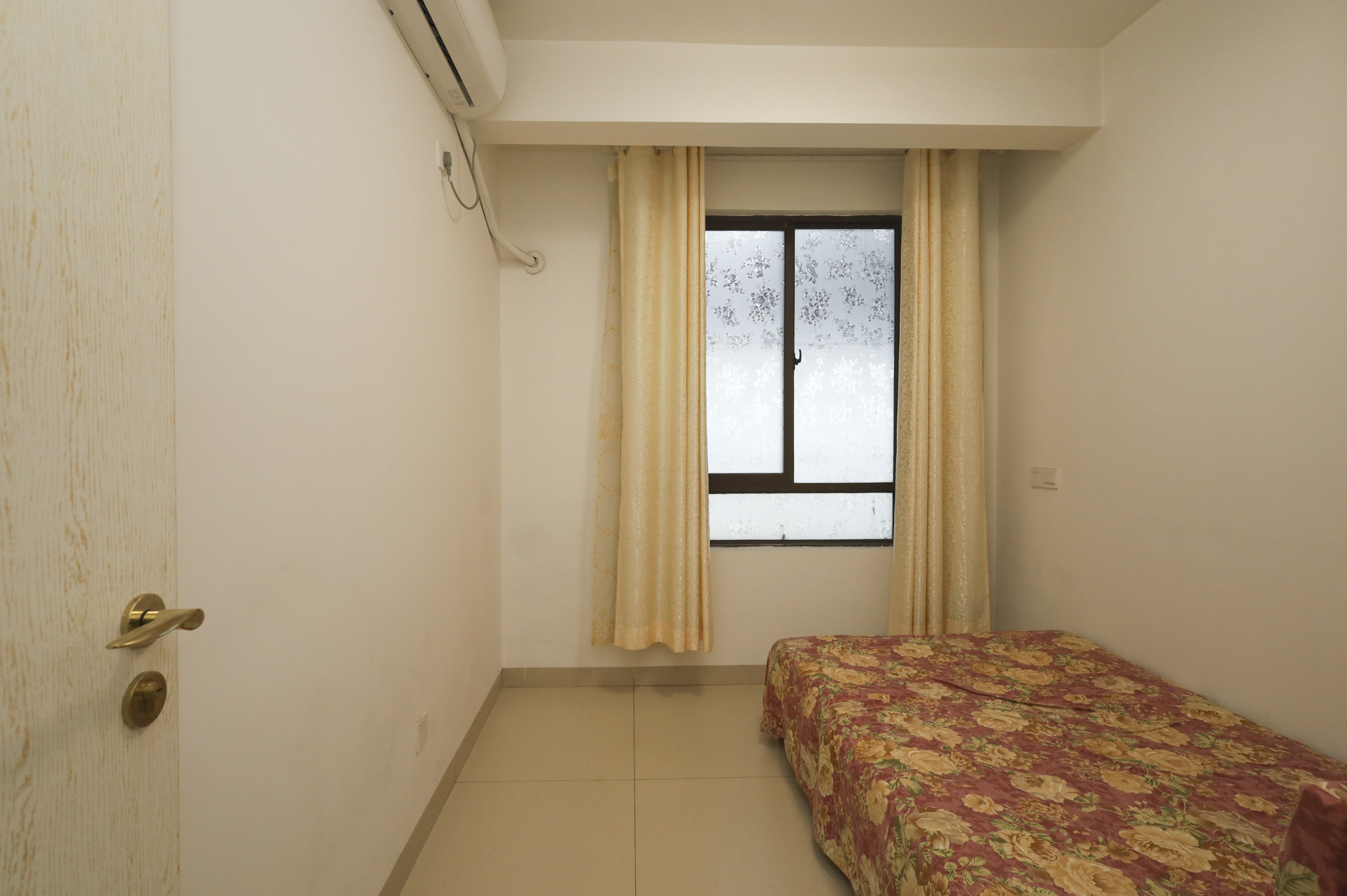 水映加州 2室2厅1卫 130.0万 水映加州 2室2厅1卫 130.0万卧室