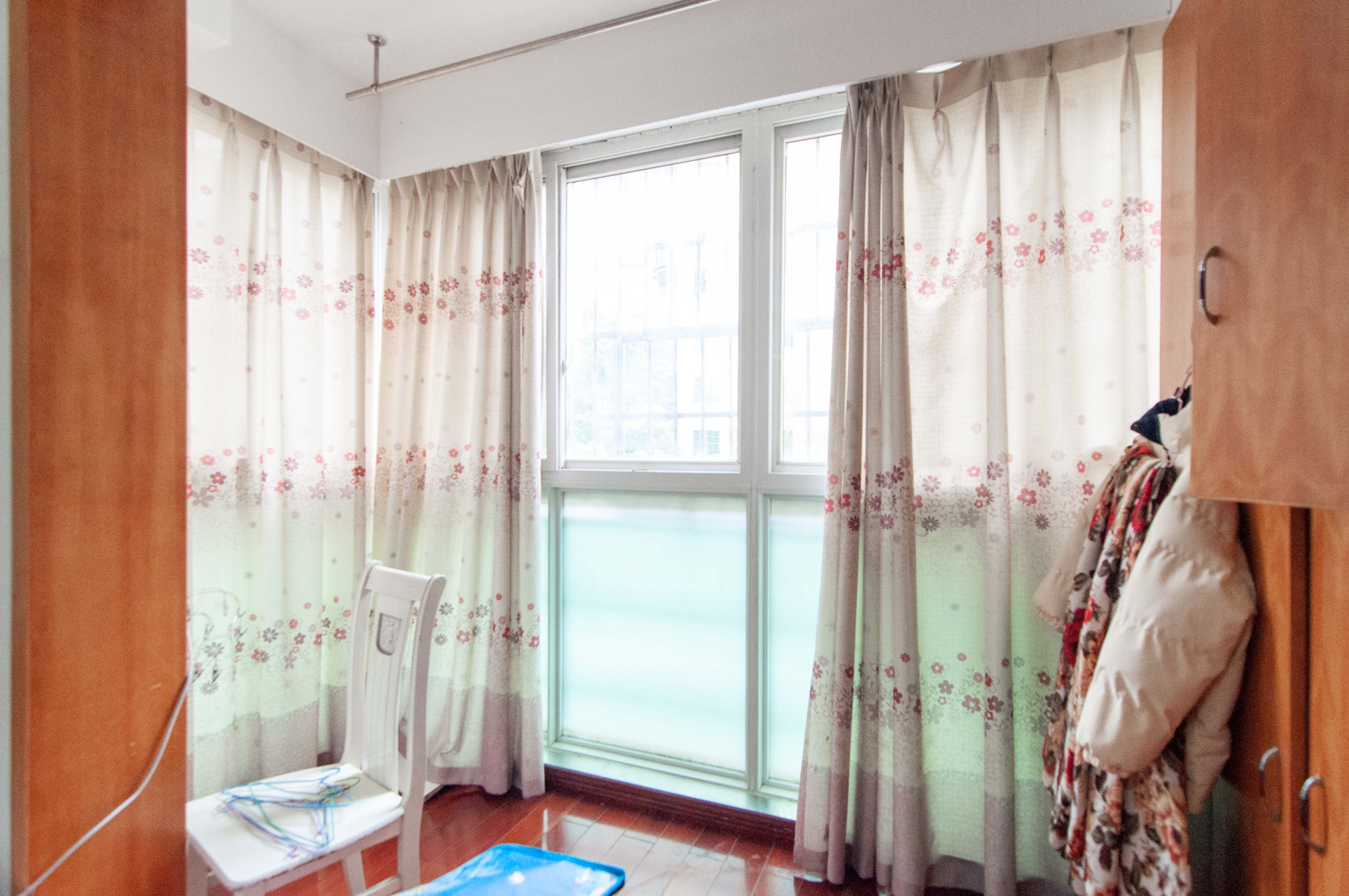 麓谷加州阳光 3室2厅2卫 82.0万 麓谷加州阳光 3室2厅2卫 82.0万其他