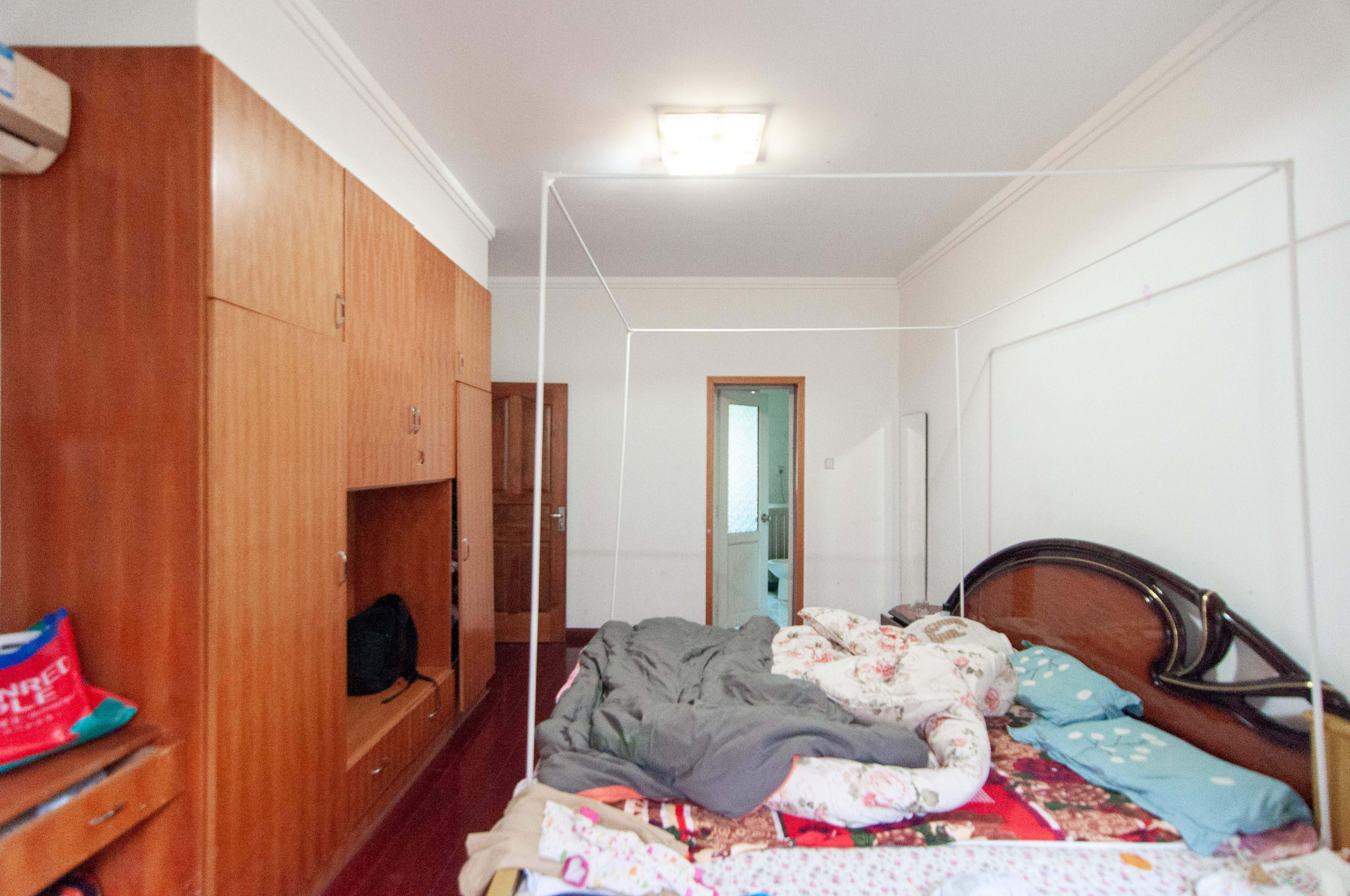 麓谷加州阳光 3室2厅2卫 82.0万 麓谷加州阳光 3室2厅2卫 82.0万其他