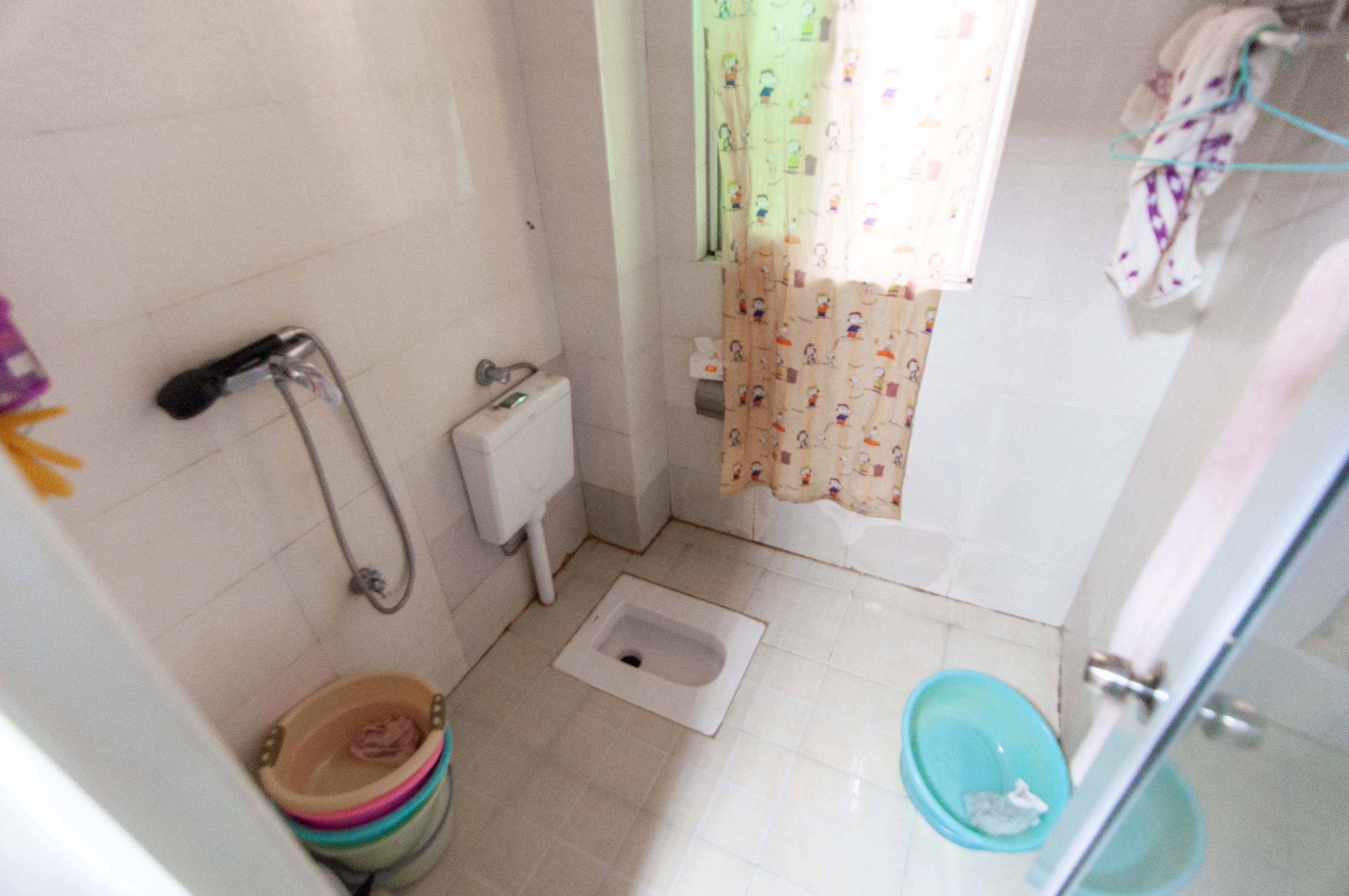 麓谷加州阳光 3室2厅2卫 82.0万 麓谷加州阳光 3室2厅2卫 82.0万卫生间