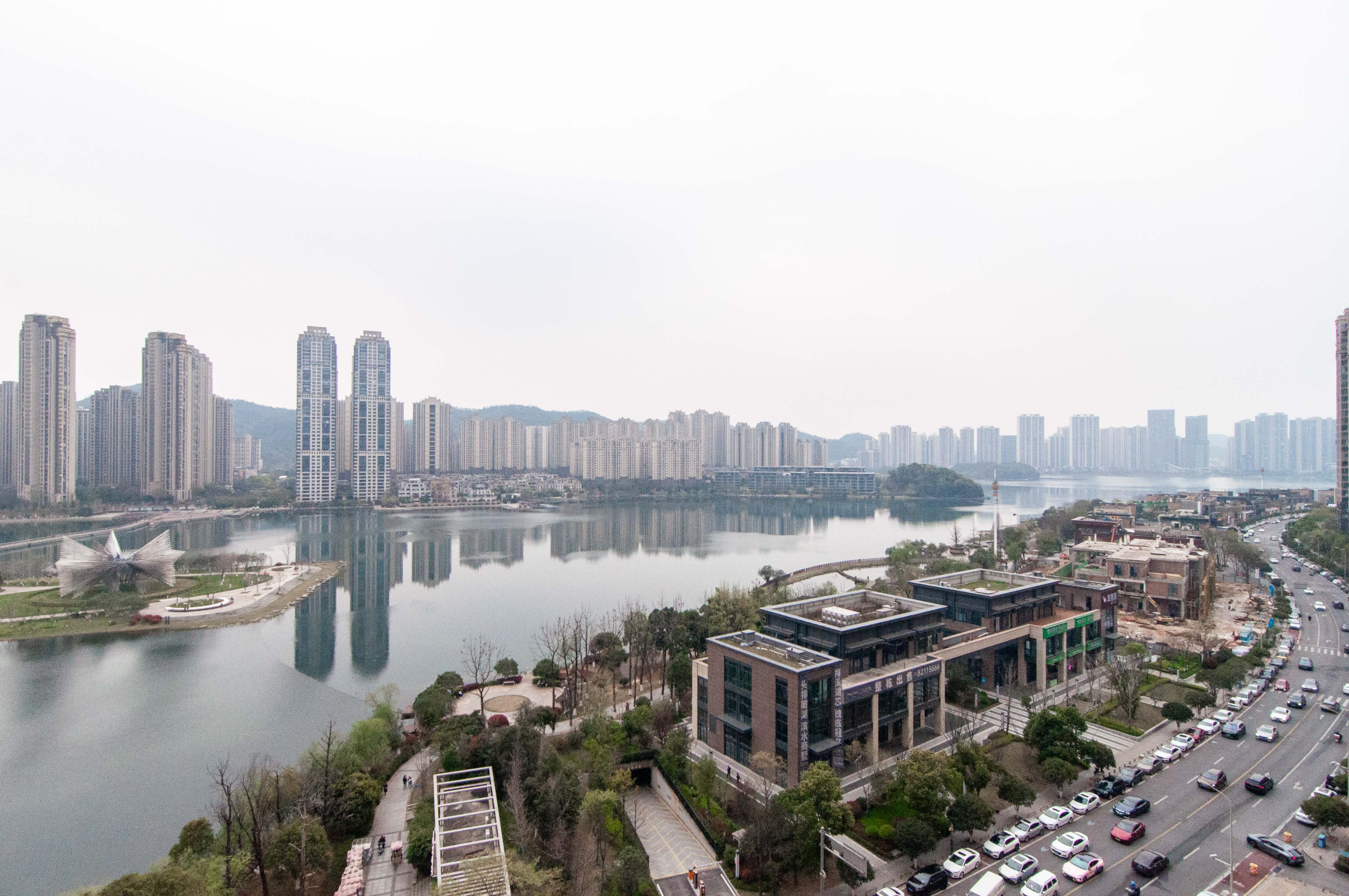 梅溪湖金茂府(金茂广场)(金茂览秀城) 4室2厅3卫 488.0万 梅溪湖金茂府(金茂广场)(金茂览秀城) 4室2厅3卫 488.0万其他