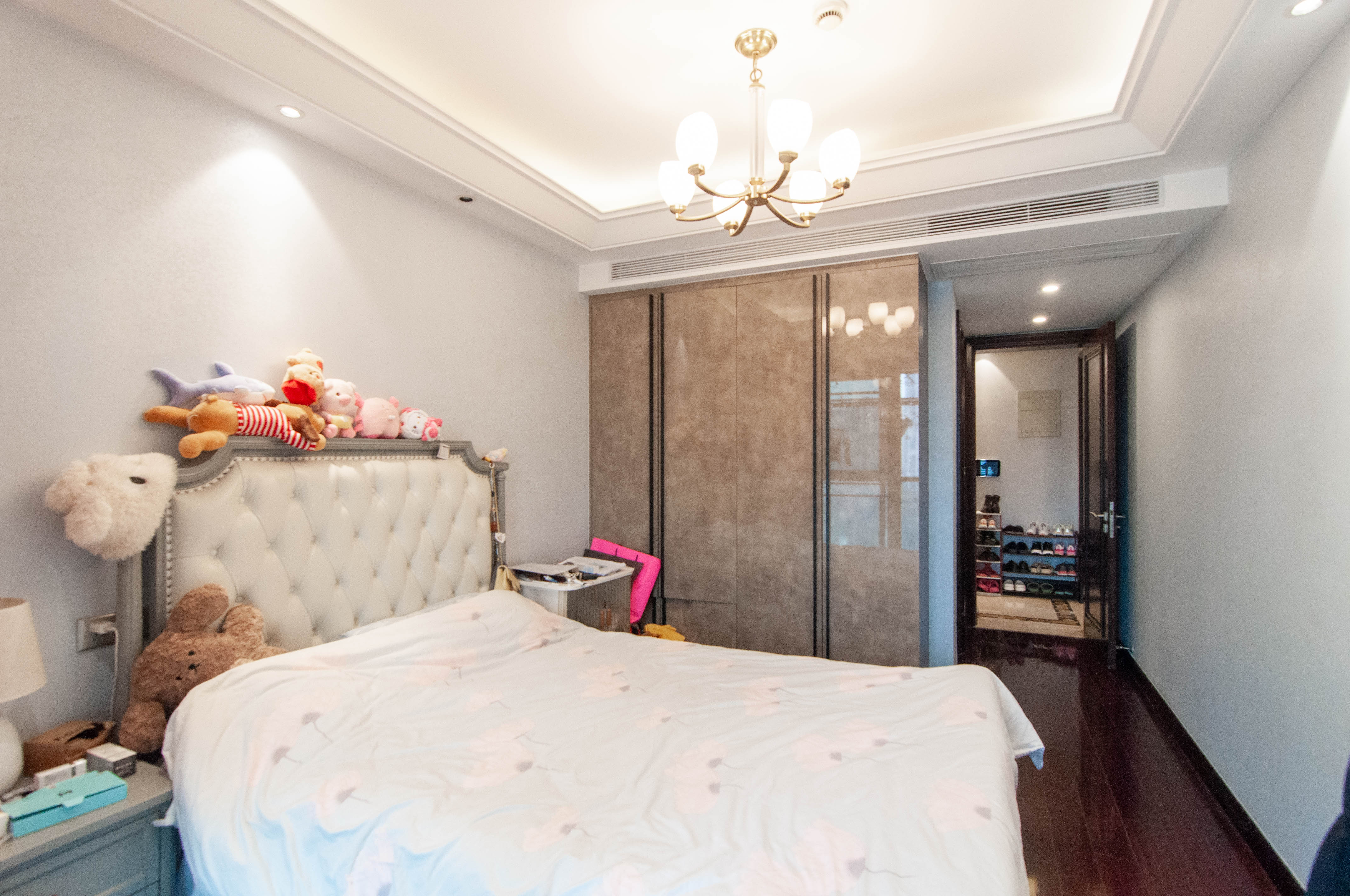 梅溪湖金茂府(金茂广场)(金茂览秀城) 4室2厅3卫 488.0万 梅溪湖金茂府(金茂广场)(金茂览秀城) 4室2厅3卫 488.0万其他