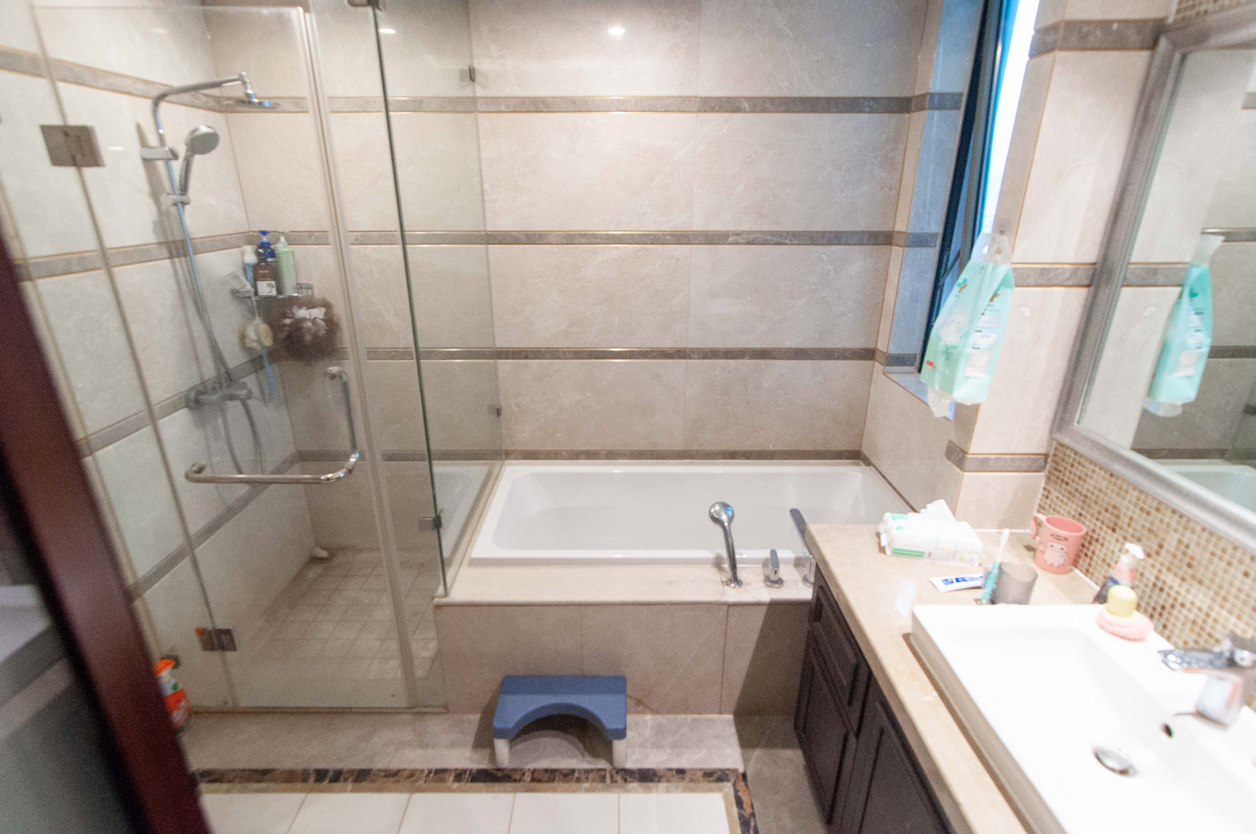 梅溪湖金茂府(金茂广场)(金茂览秀城) 4室2厅3卫 488.0万 梅溪湖金茂府(金茂广场)(金茂览秀城) 4室2厅3卫 488.0万卫生间