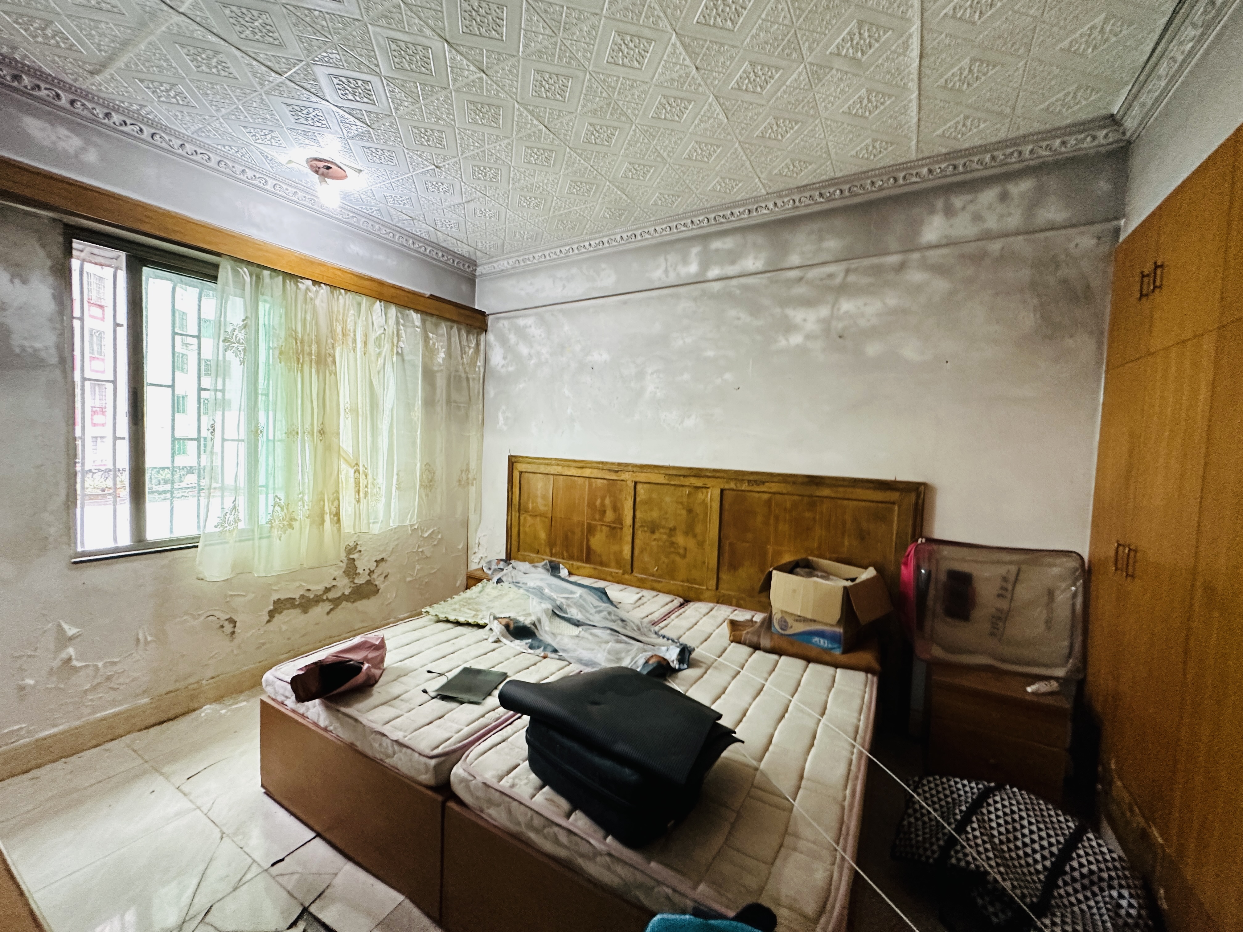 翠玉园(新旧区) 1室2厅1卫 105.0万 翠玉园(新旧区) 1室2厅1卫 105.0万卧室