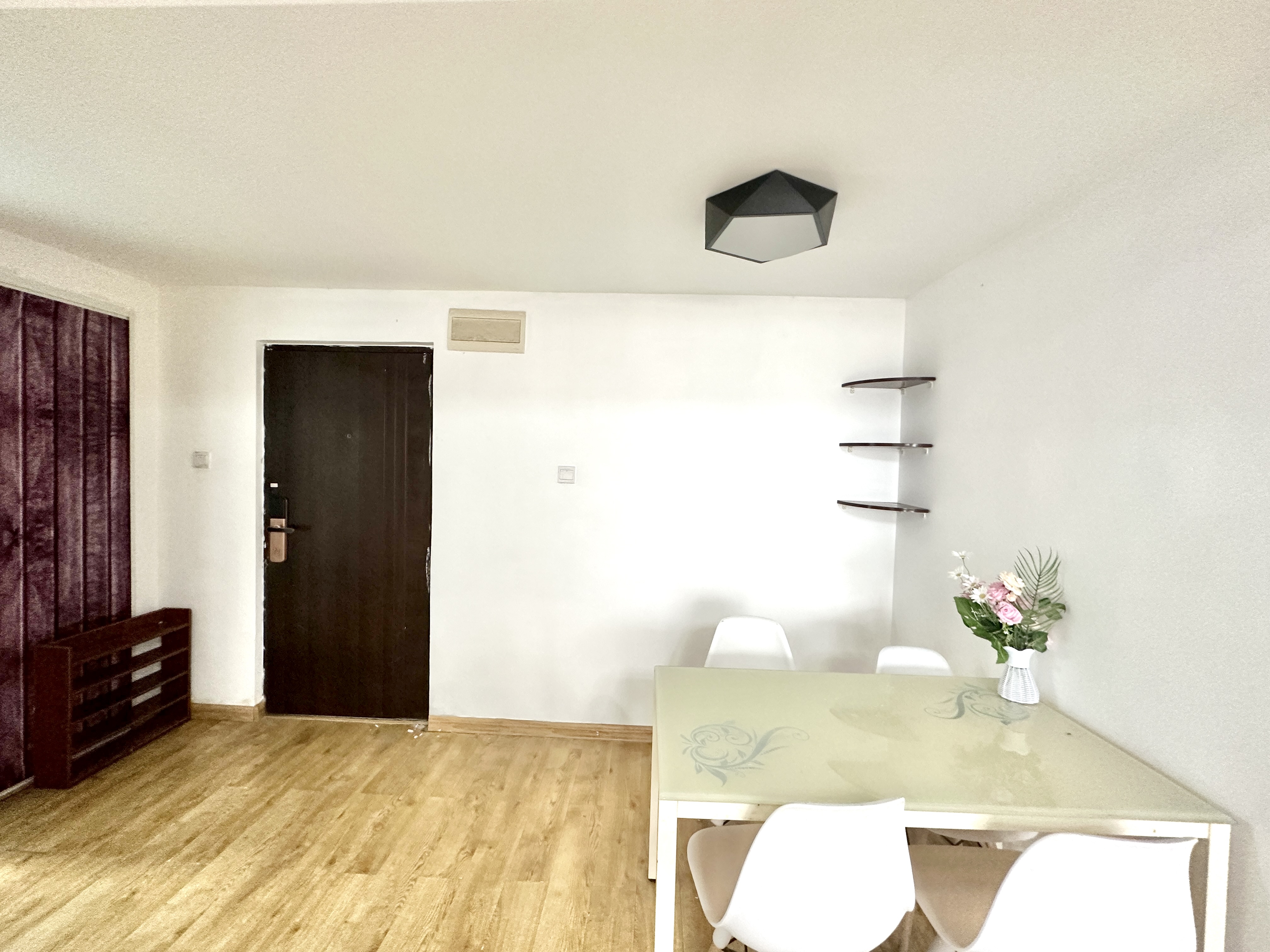 绅蓝都市 1室0厅1卫 69.0万 绅蓝都市 1室0厅1卫 69.0万其他