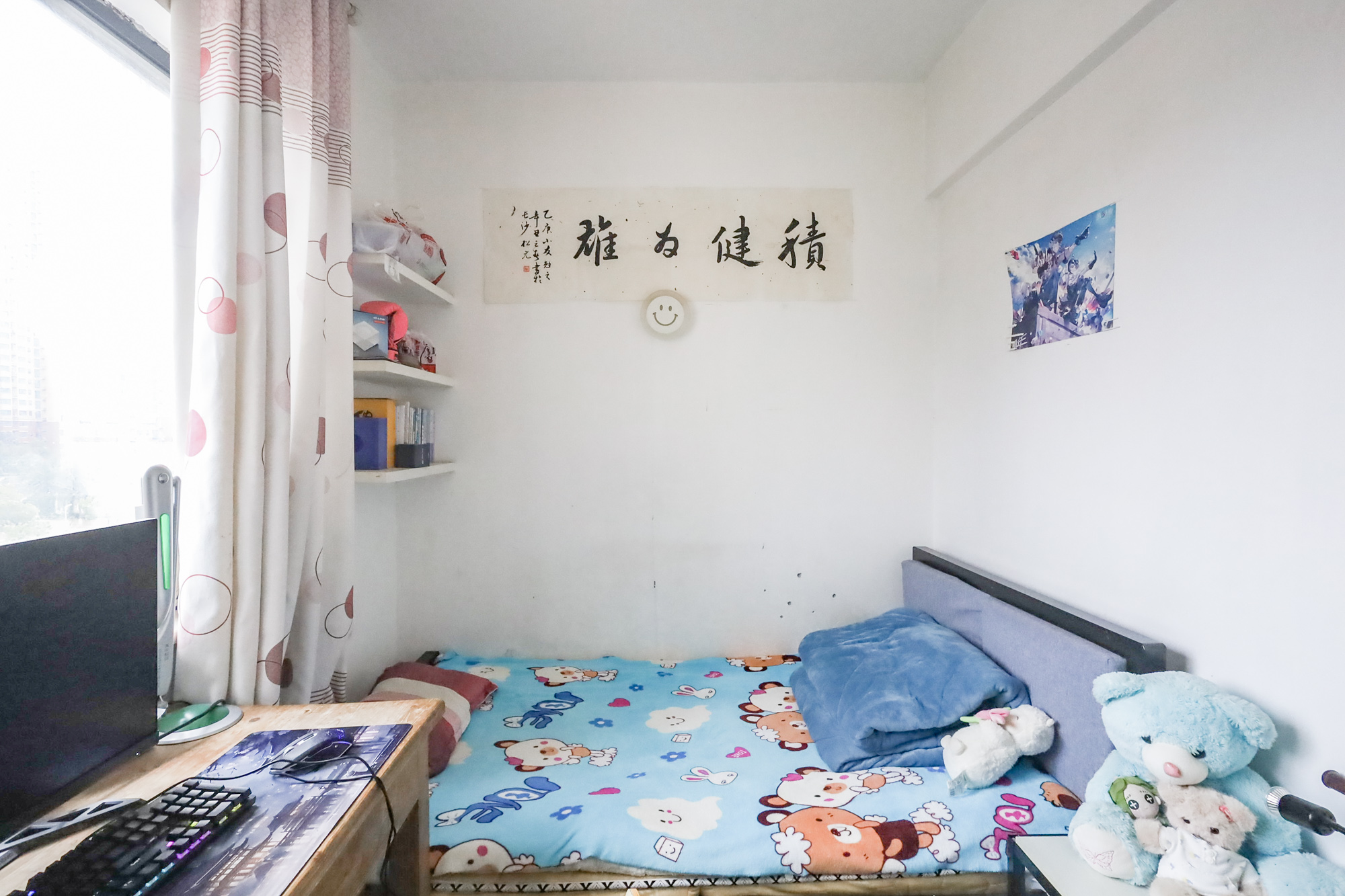 钰龙天下一期  3室2厅1卫   275.00万卧室