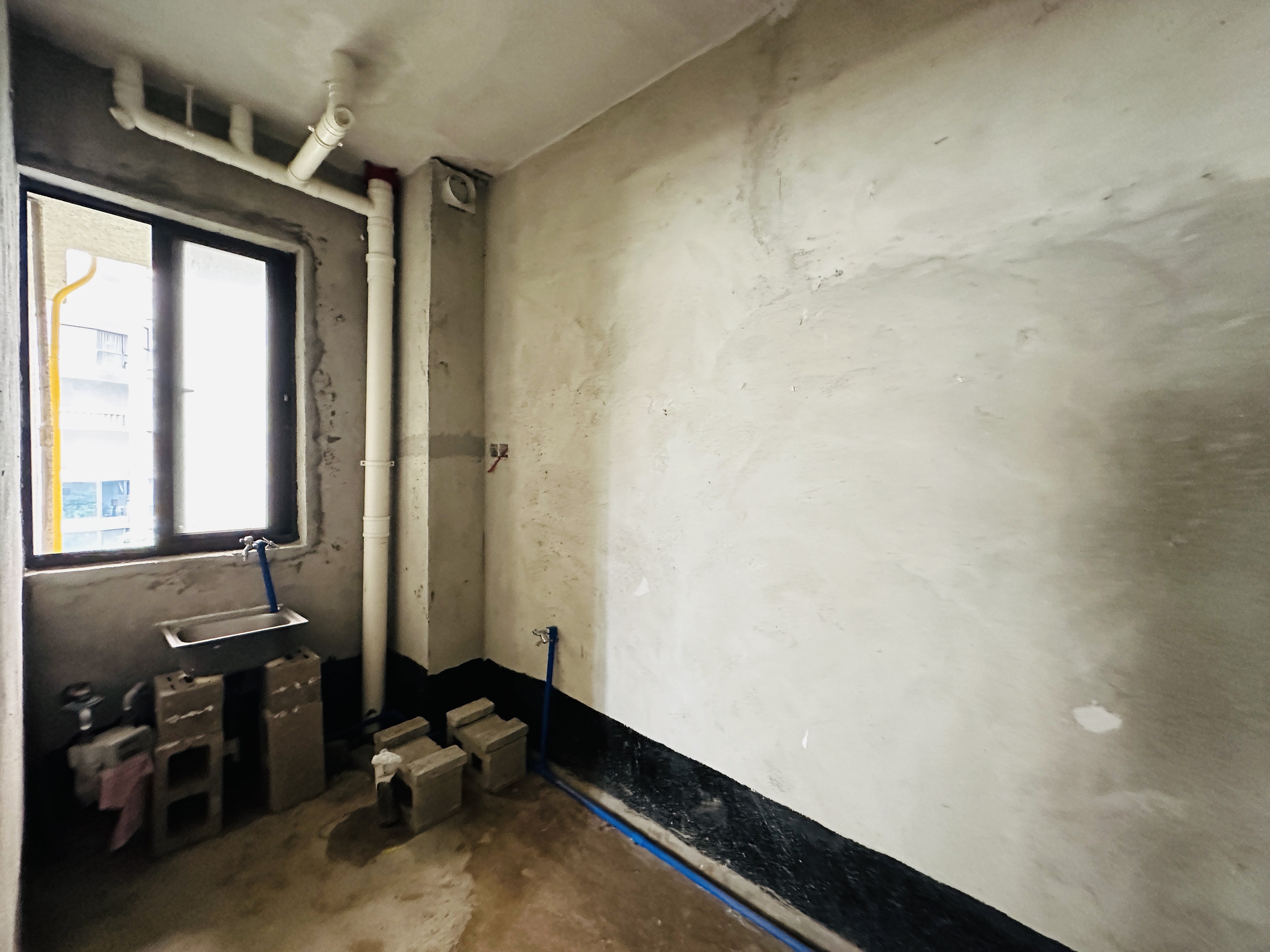 恩祥新城 5室2厅2卫 155.6万 恩祥新城 5室2厅2卫 155.6万厨房