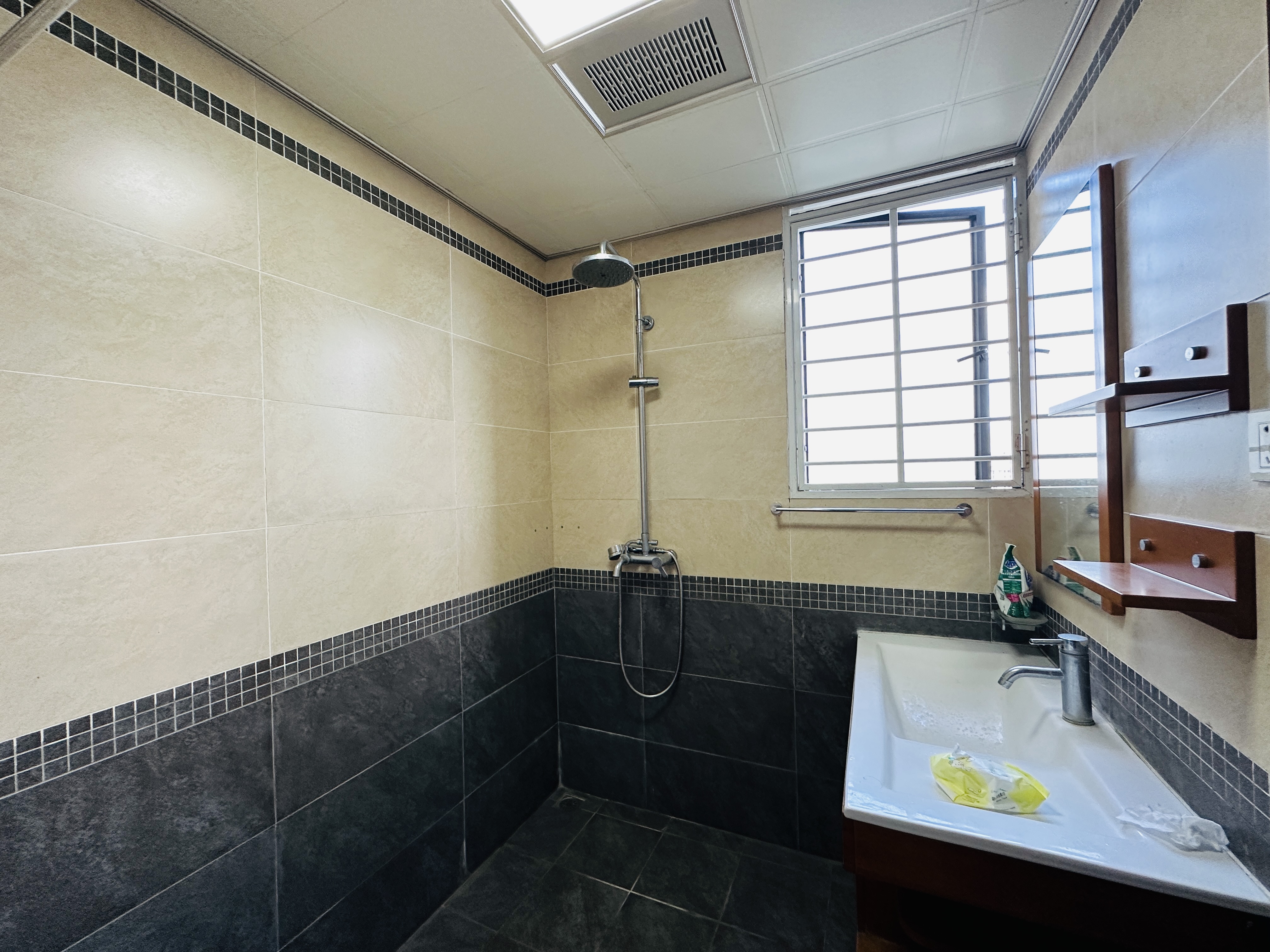 海南金地自在城 3室2厅2卫 152.0万 海南金地自在城 3室2厅2卫 152.0万卫生间