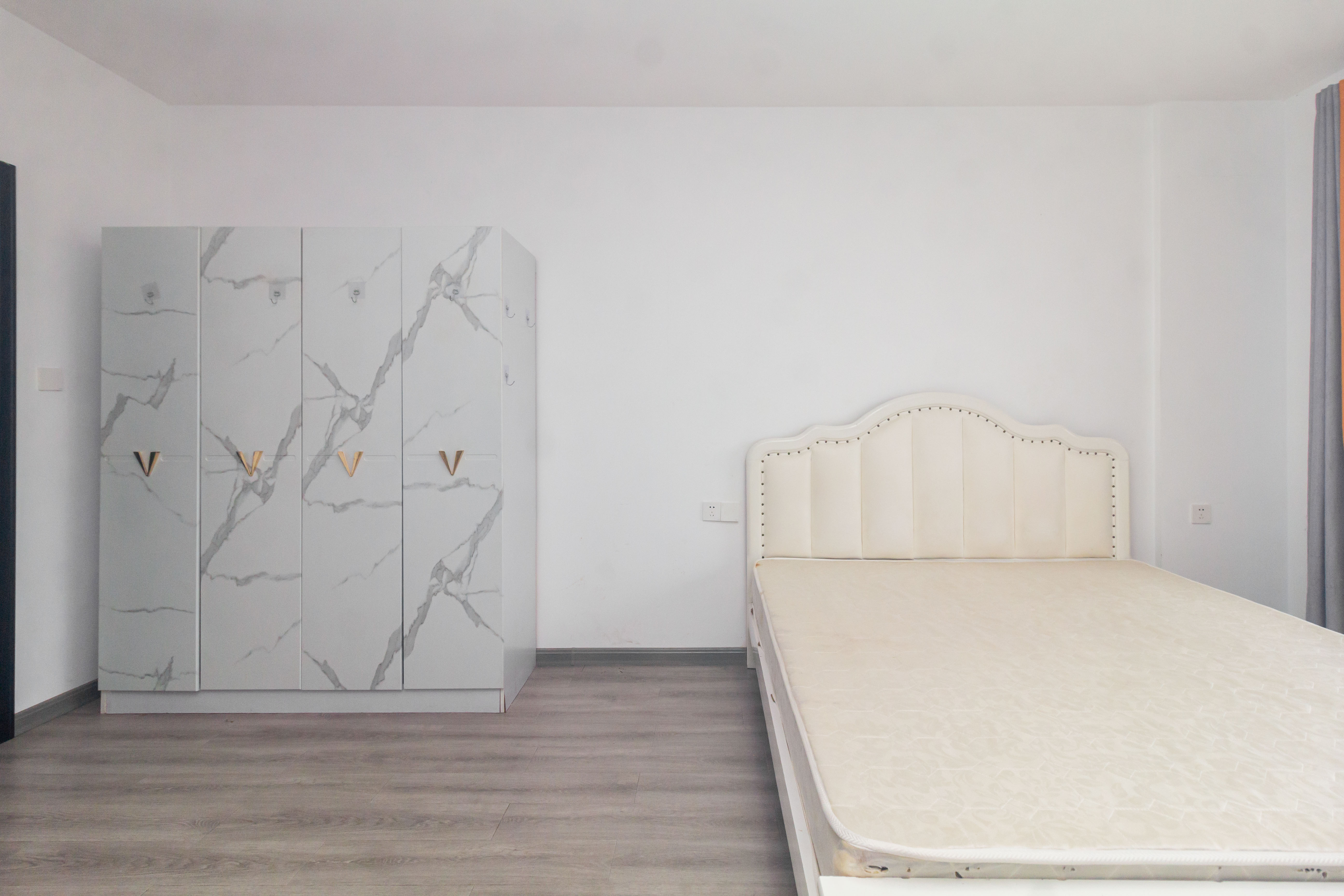 中交中央公园D5区 3室2厅2卫 139.8万 中交中央公园D5区 3室2厅2卫 139.8万卧室