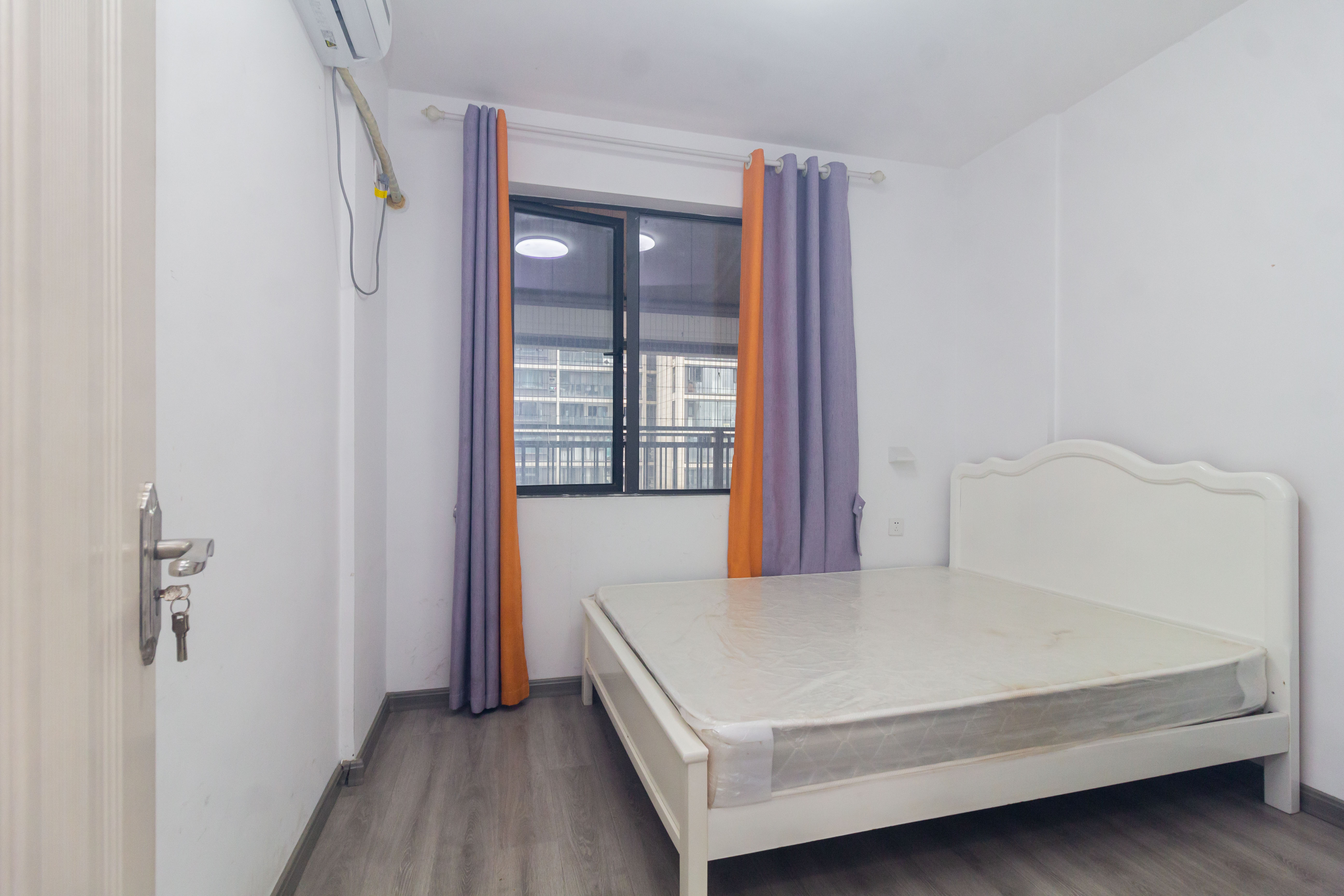 中交中央公园D5区 3室2厅2卫 139.8万 中交中央公园D5区 3室2厅2卫 139.8万卧室