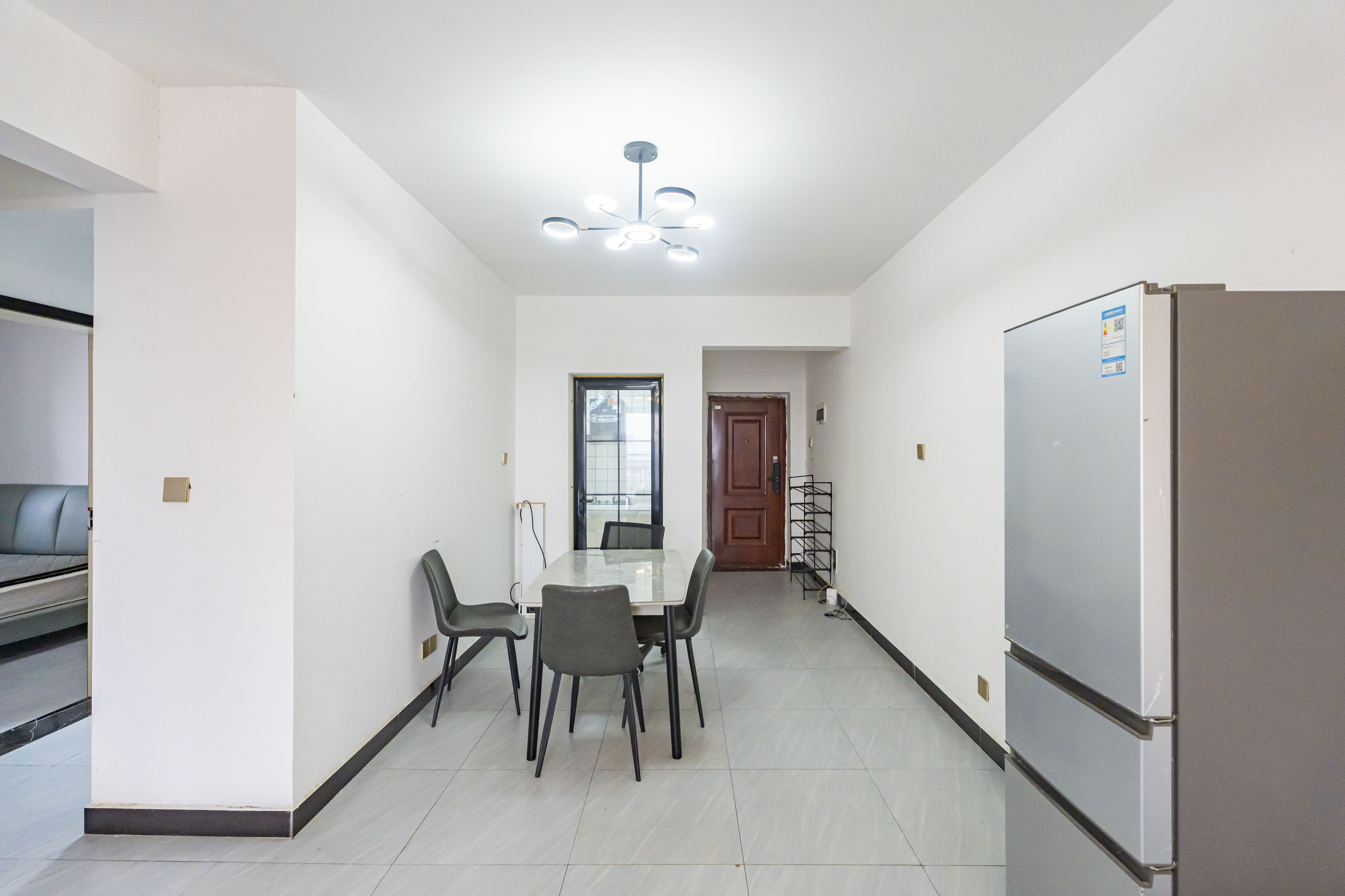 上园商住小区 3室2厅1卫 91.0万 上园商住小区 3室2厅1卫 91.0万客厅