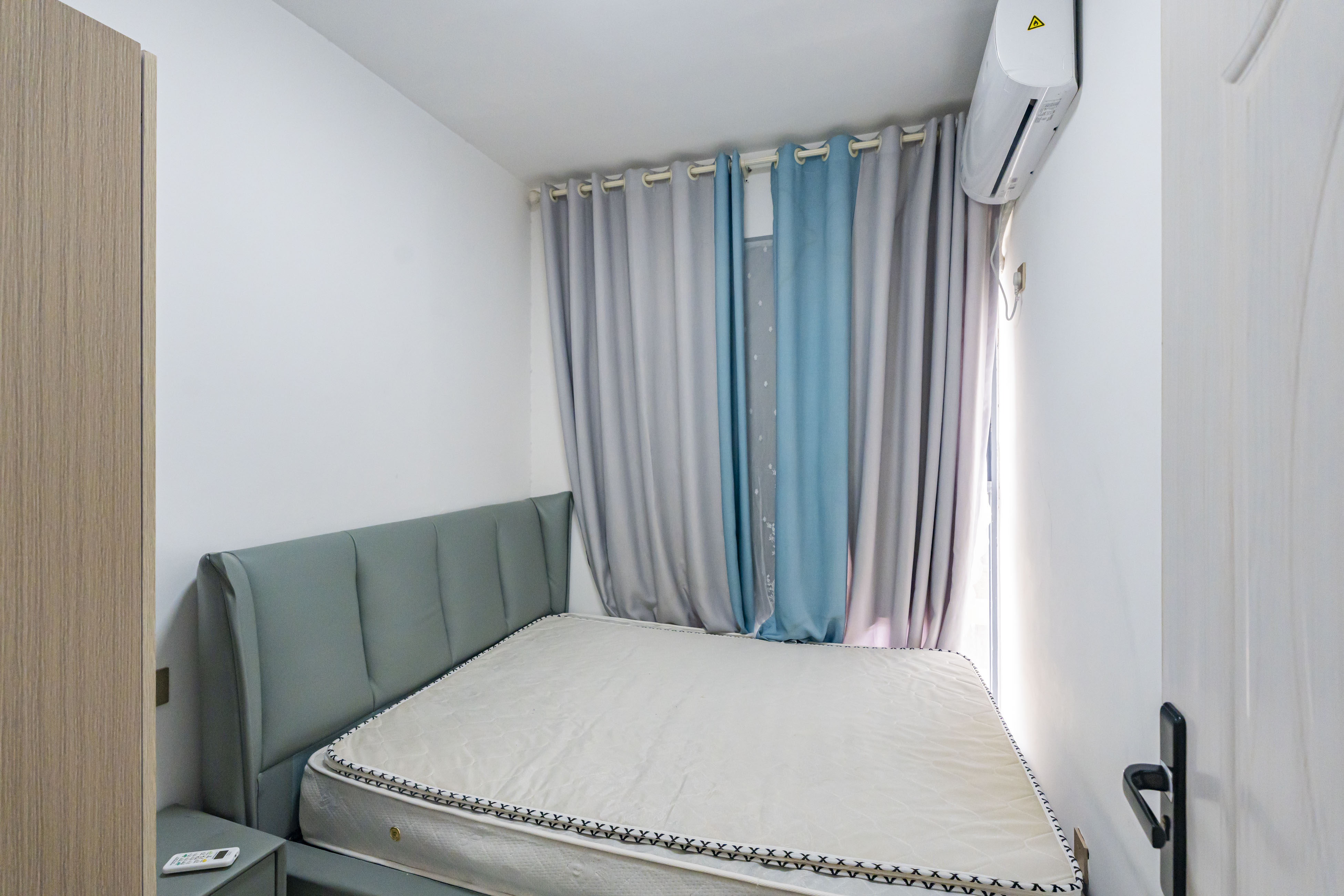 上园商住小区 3室2厅1卫 91.0万 上园商住小区 3室2厅1卫 91.0万卧室