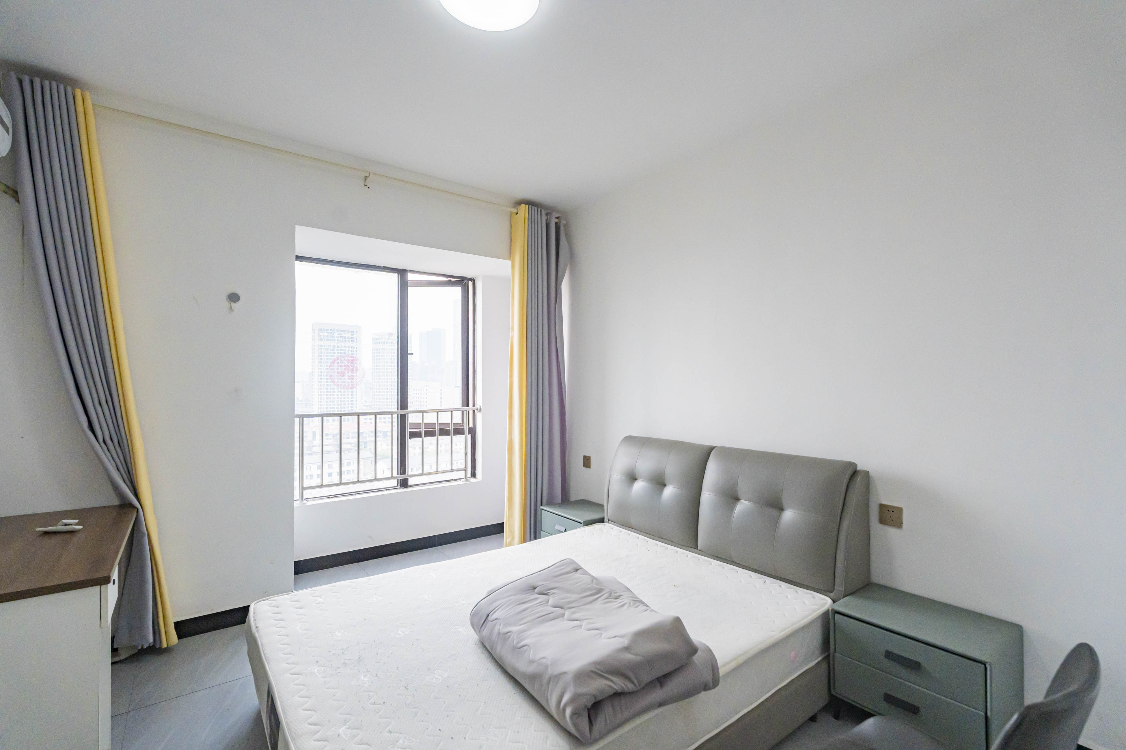 上园商住小区 3室2厅1卫 91.0万 上园商住小区 3室2厅1卫 91.0万卧室