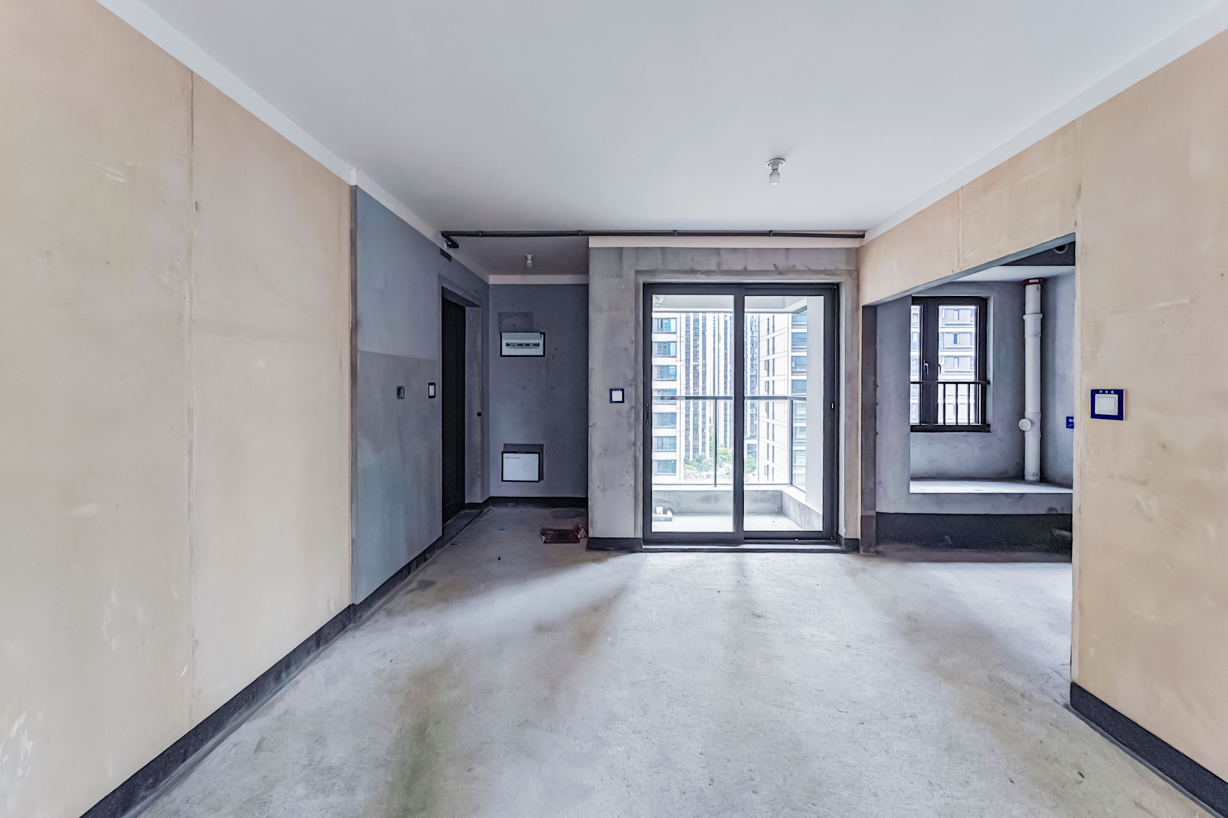 建发玖洲观澜  4室2厅2卫   215.00万其他