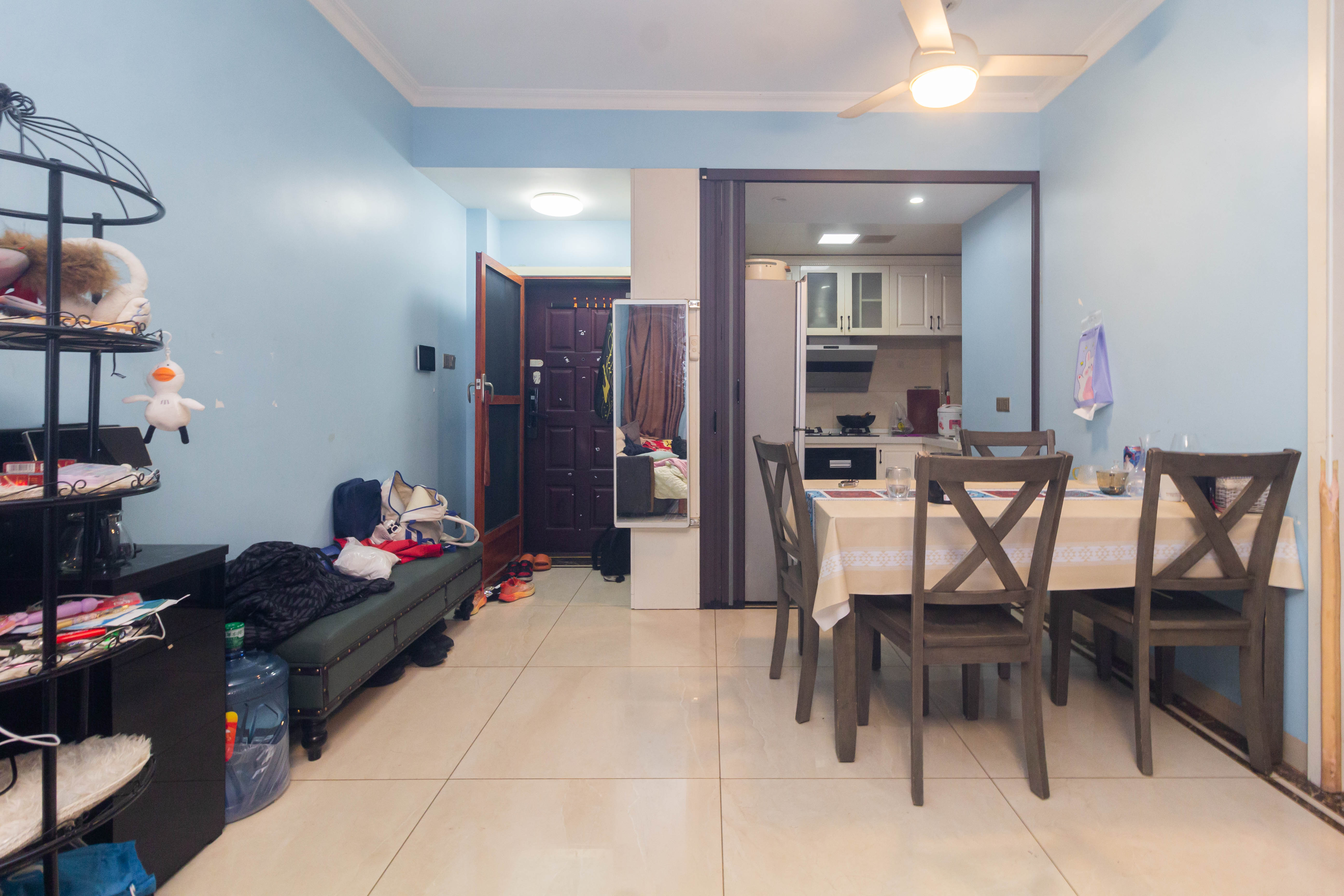 辉宏橄榄城 2室2厅1卫 49.6万 辉宏橄榄城 2室2厅1卫 49.6万客厅