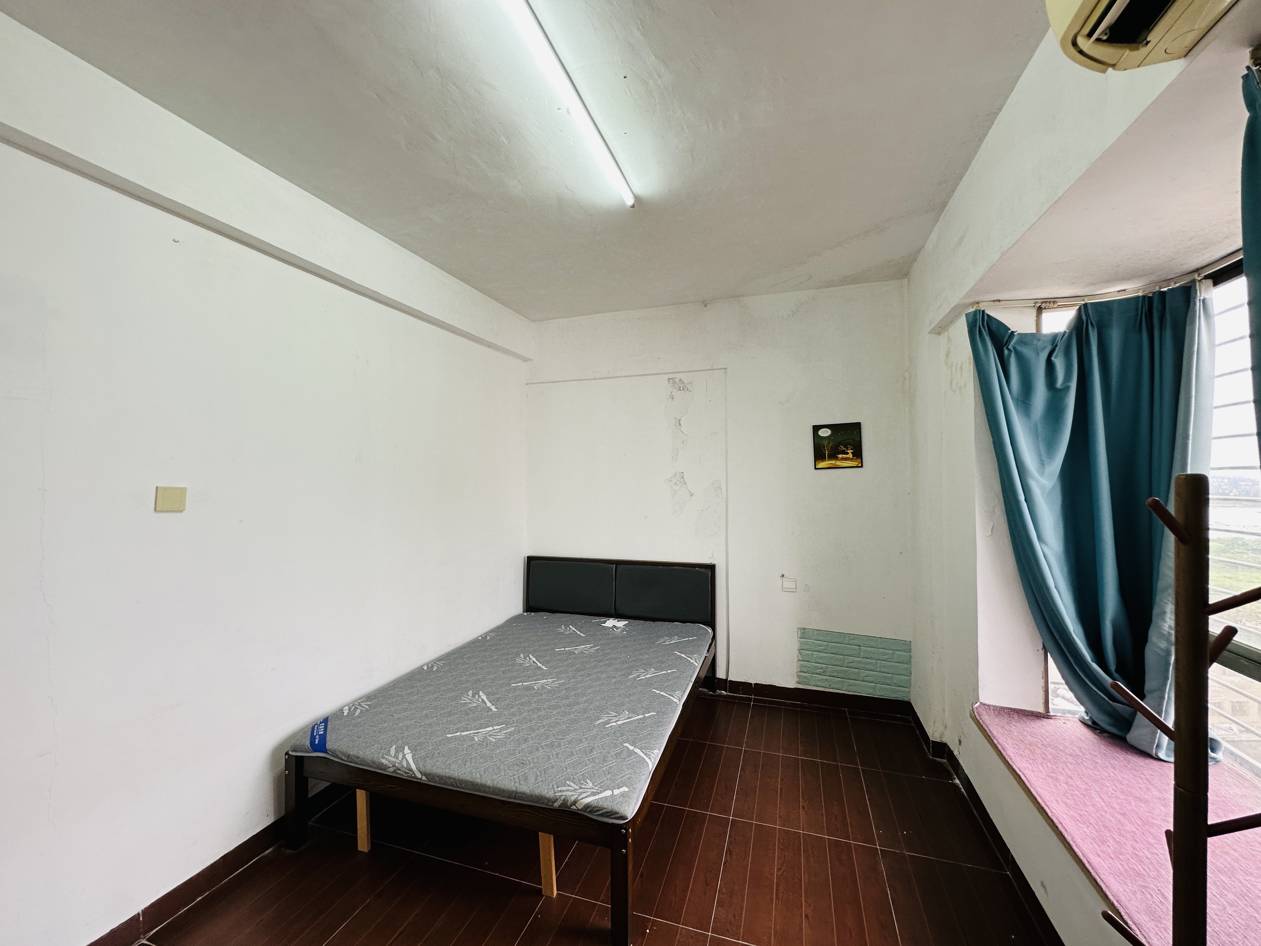 碧水名城  2室2厅1卫    129.0万 碧水名城  2室2厅1卫    129.0万卧室