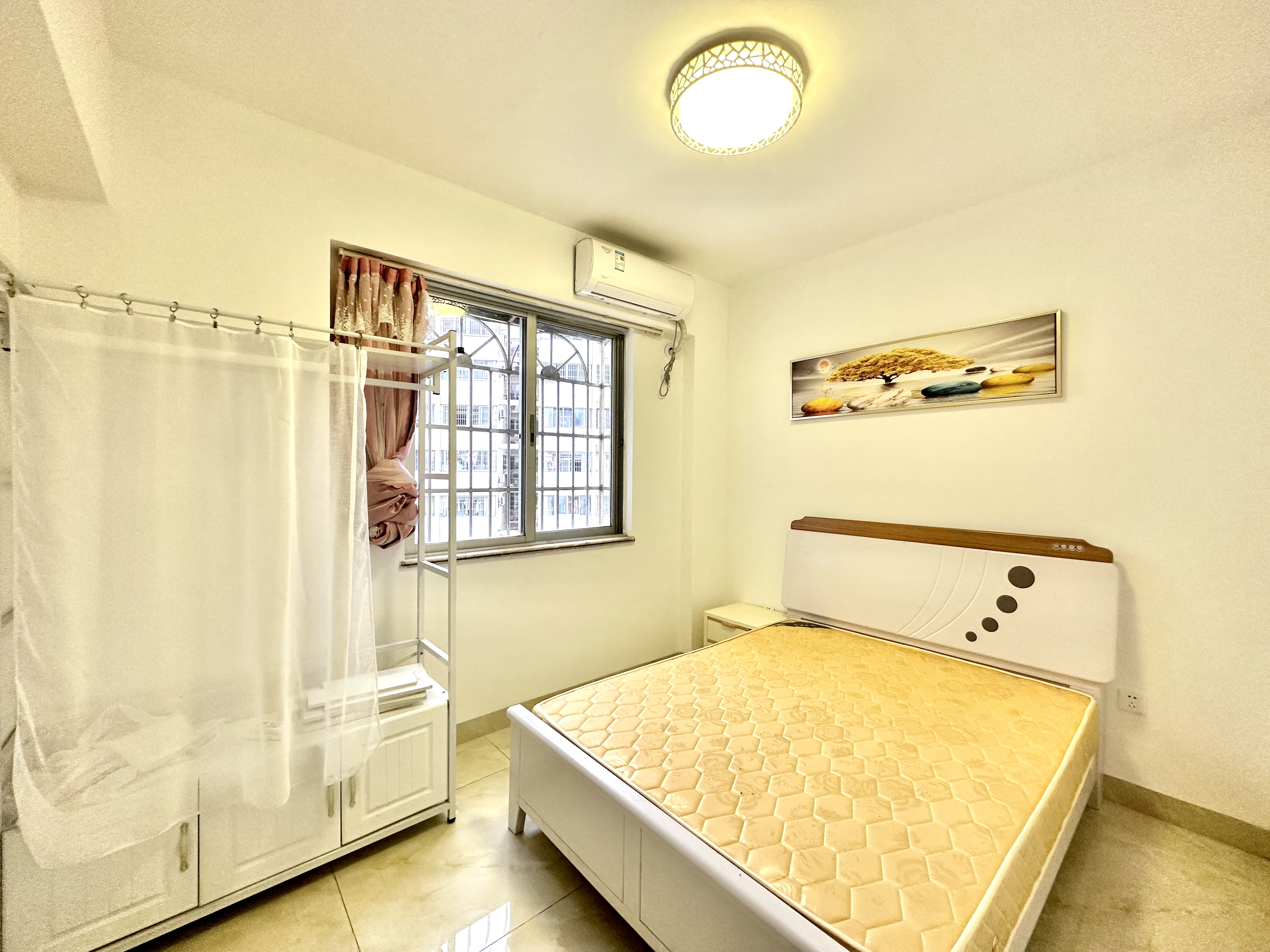 金福城 3室2厅2卫 140.0万 金福城 3室2厅2卫 140.0万卧室