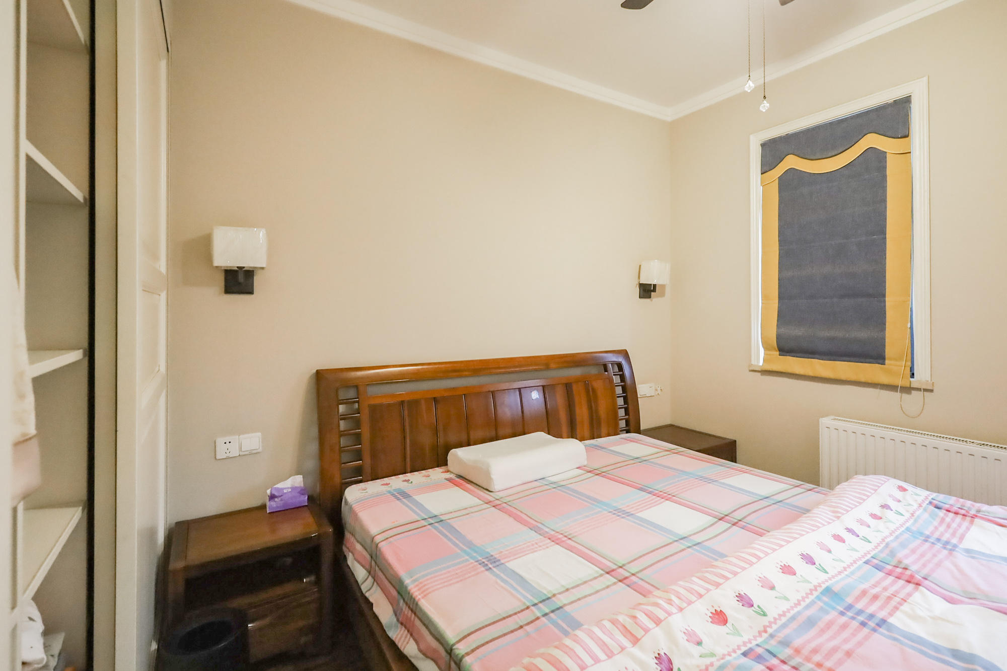 八方小区C区 4室2厅2卫 530.0万 八方小区C区 4室2厅2卫 530.0万卧室