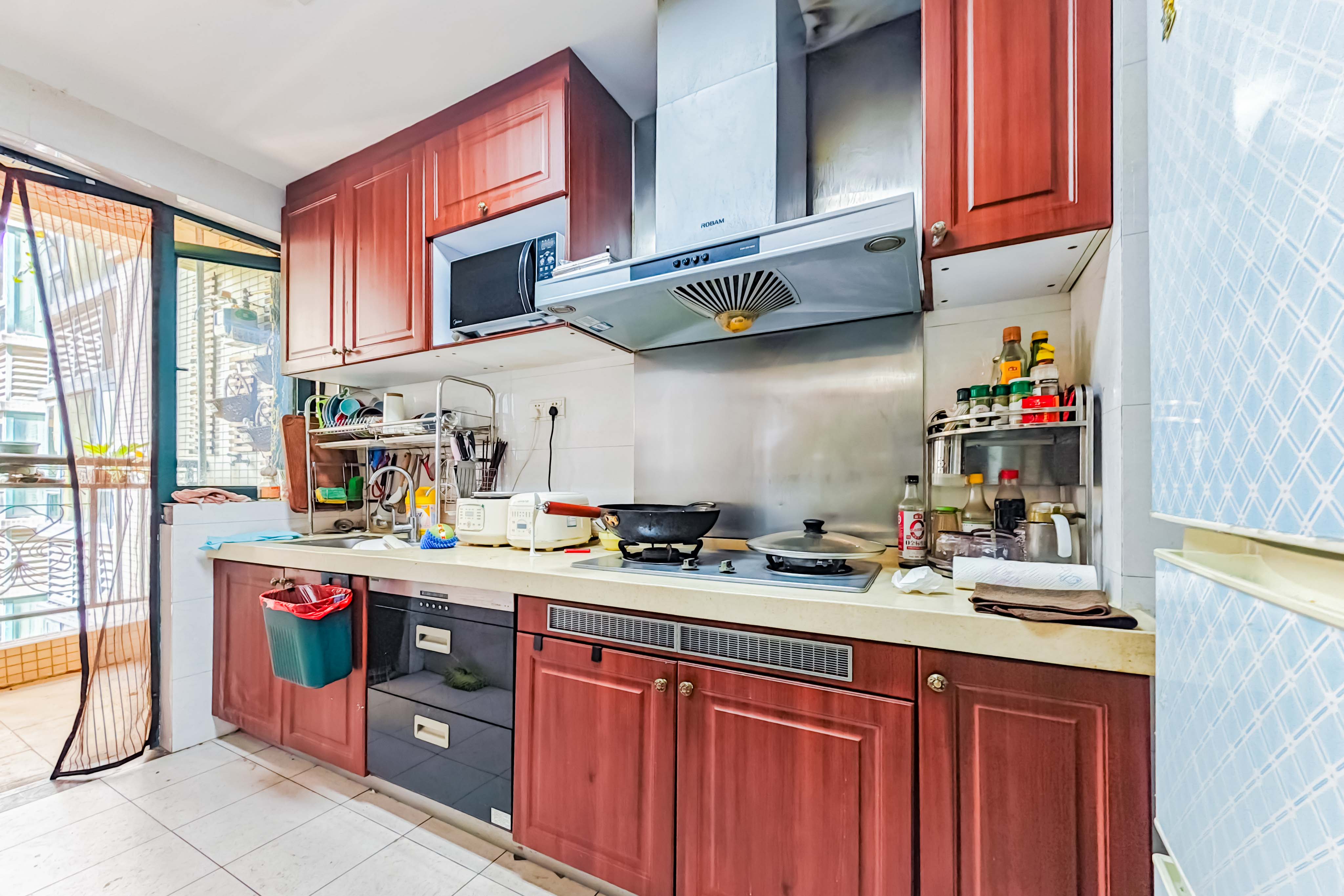 恒大绿洲  2室1厅1卫    93.0万厨房