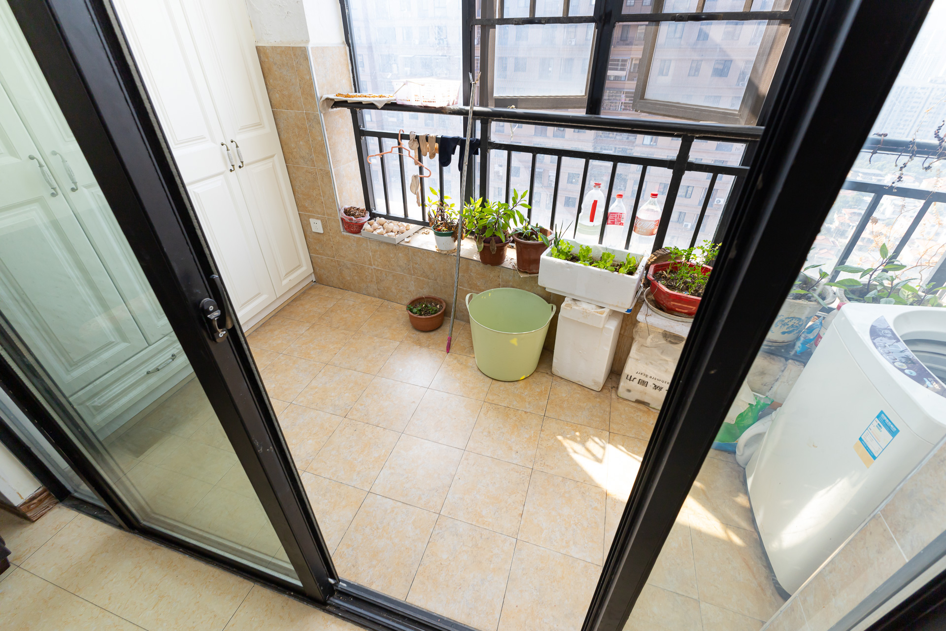 润和之悦(金泽园) 3室2厅1卫 61.8万 润和之悦(金泽园) 3室2厅1卫 61.8万阳台