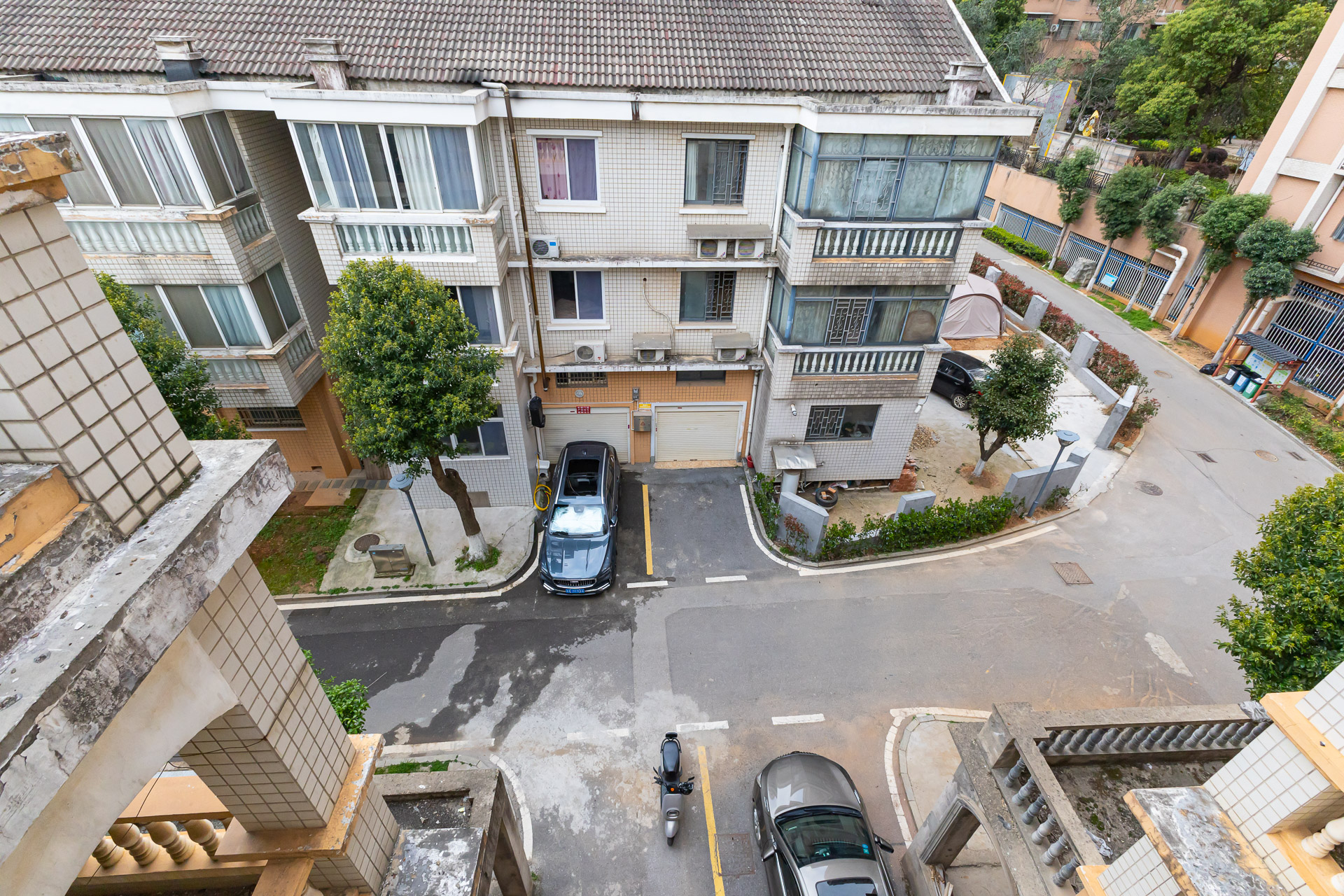 湘路家园  5室5厅1卫   287.00万其他
