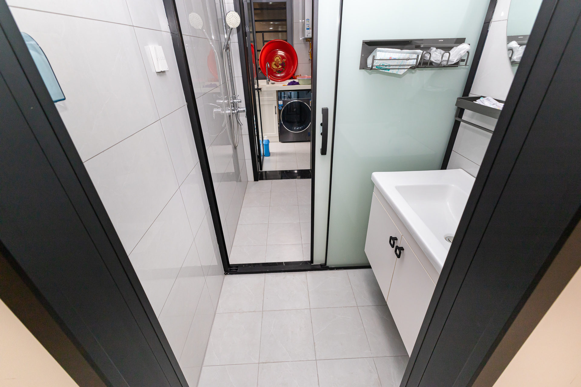 勤诚达境界城  3室2厅2卫    108.0万 勤诚达境界城  3室2厅2卫    108.0万卫生间