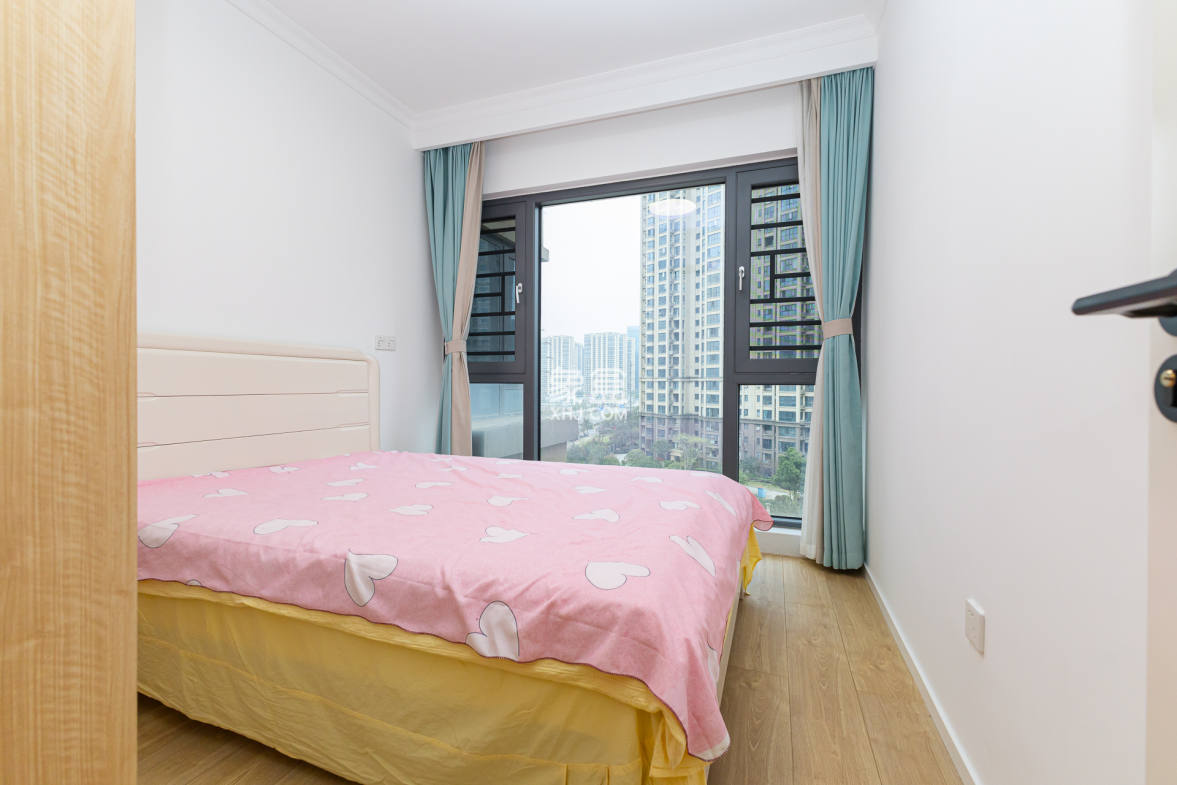 勤诚达境界城  3室2厅2卫    108.0万 勤诚达境界城  3室2厅2卫    108.0万卧室