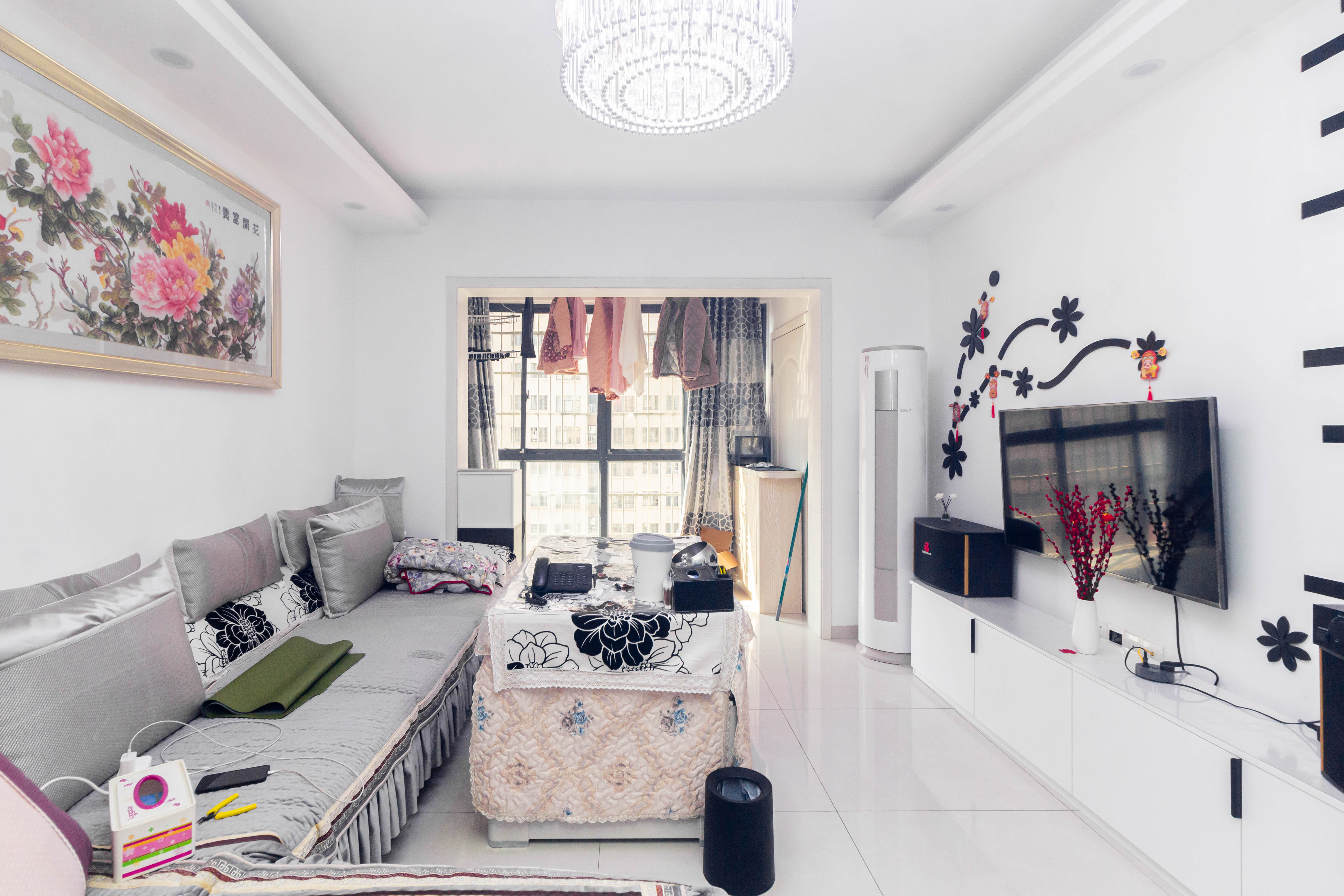 佳美紫郡  3室2厅1卫    55.0万 佳美紫郡  3室2厅1卫    55.0万客厅