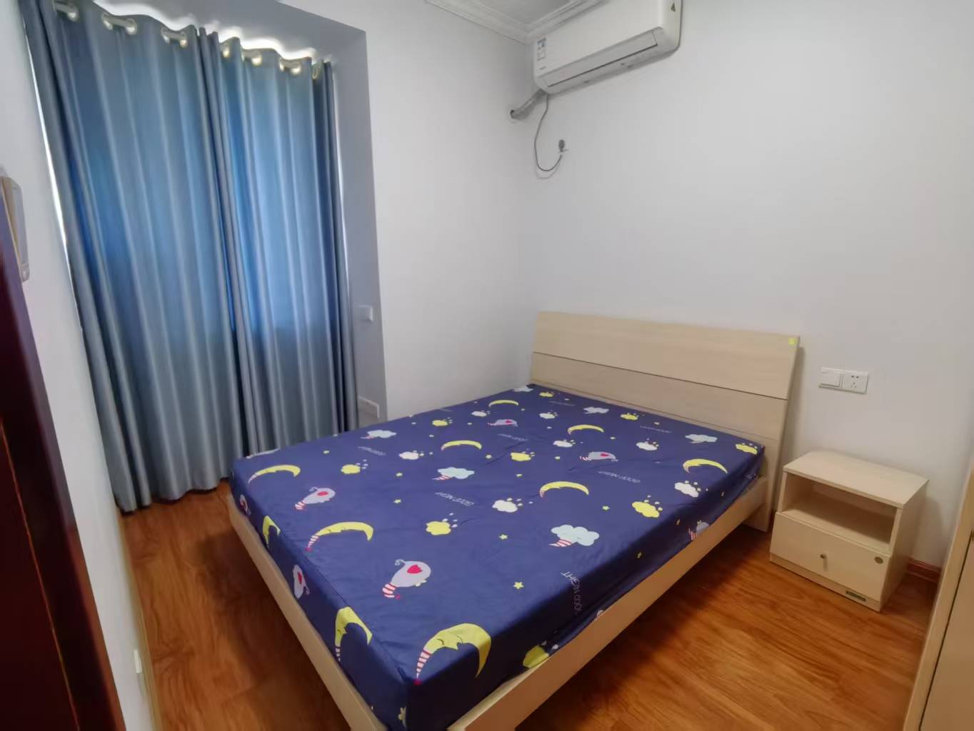 新桂广场 3室2厅2卫 60.0万 新桂广场 3室2厅2卫 60.0万室内图