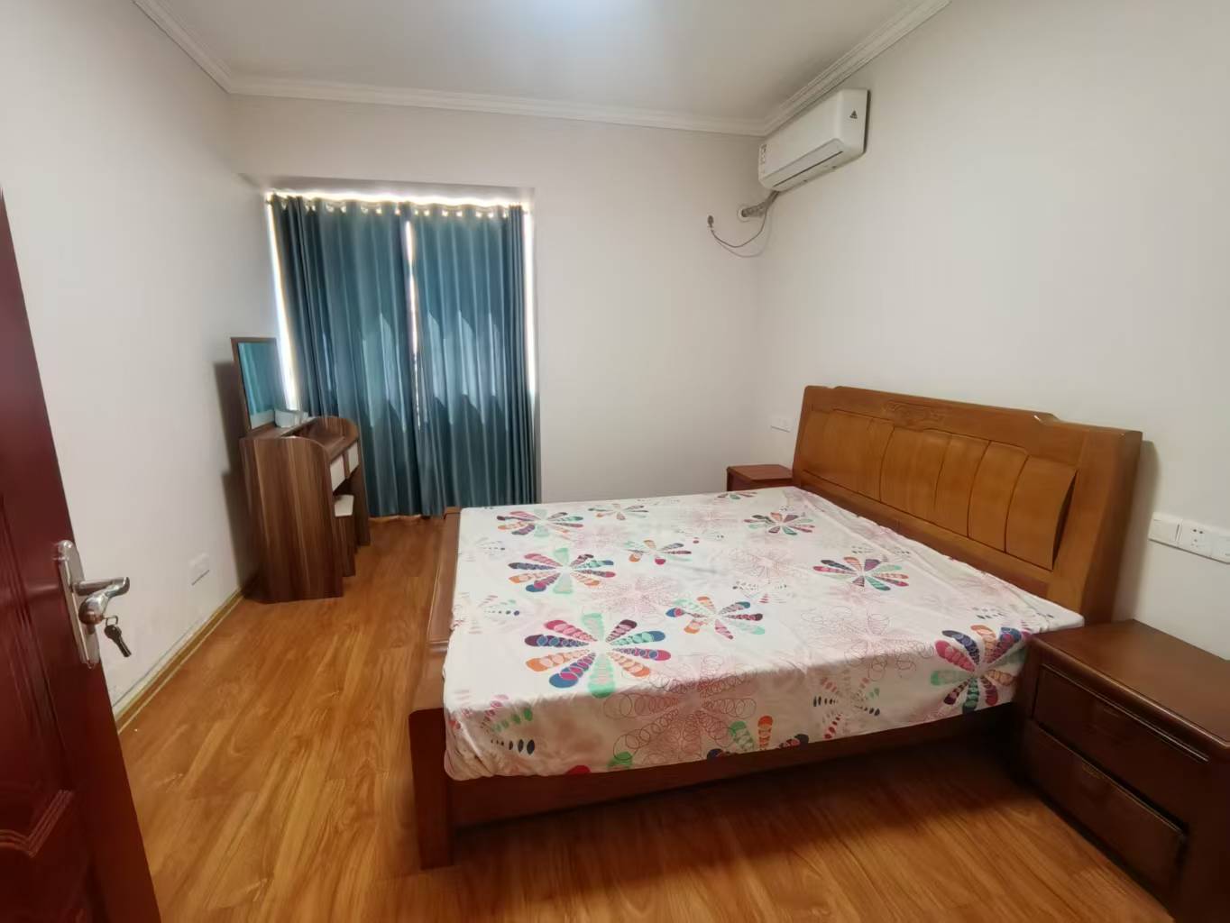 新桂广场 3室2厅2卫 60.0万 新桂广场 3室2厅2卫 60.0万室内图