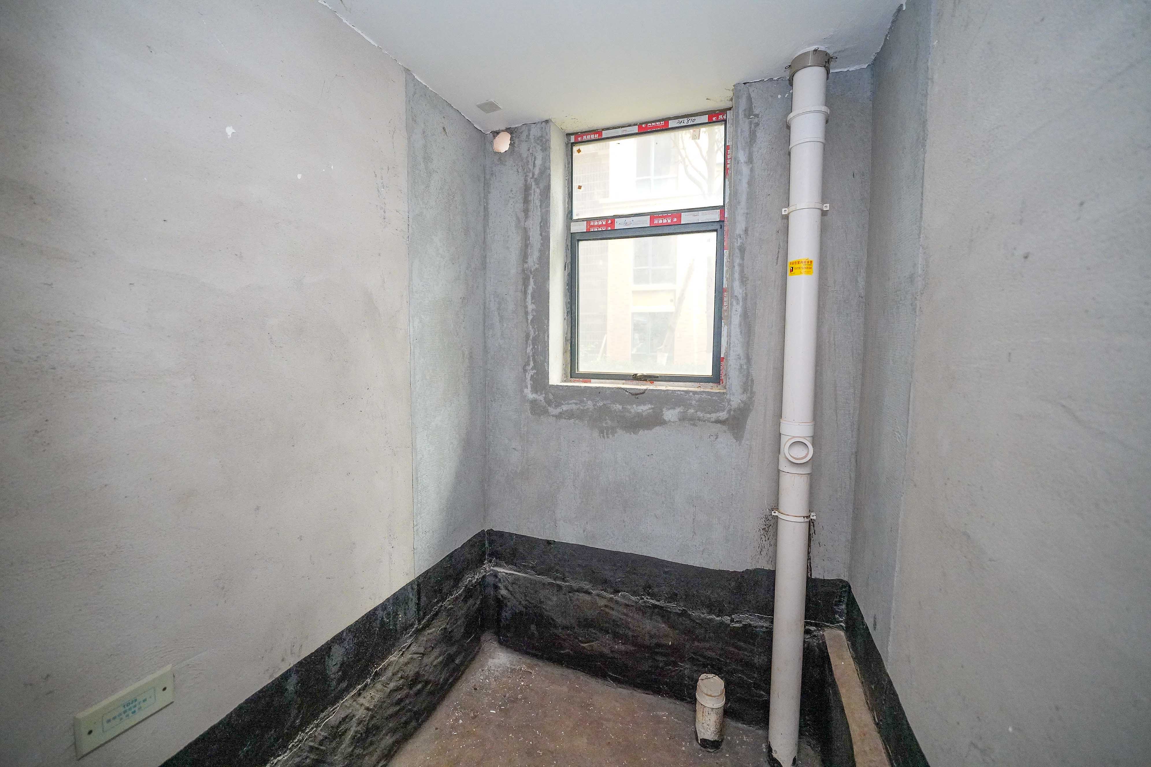 金谷豪庭 3室2厅2卫 48.0万 金谷豪庭 3室2厅2卫 48.0万卫生间