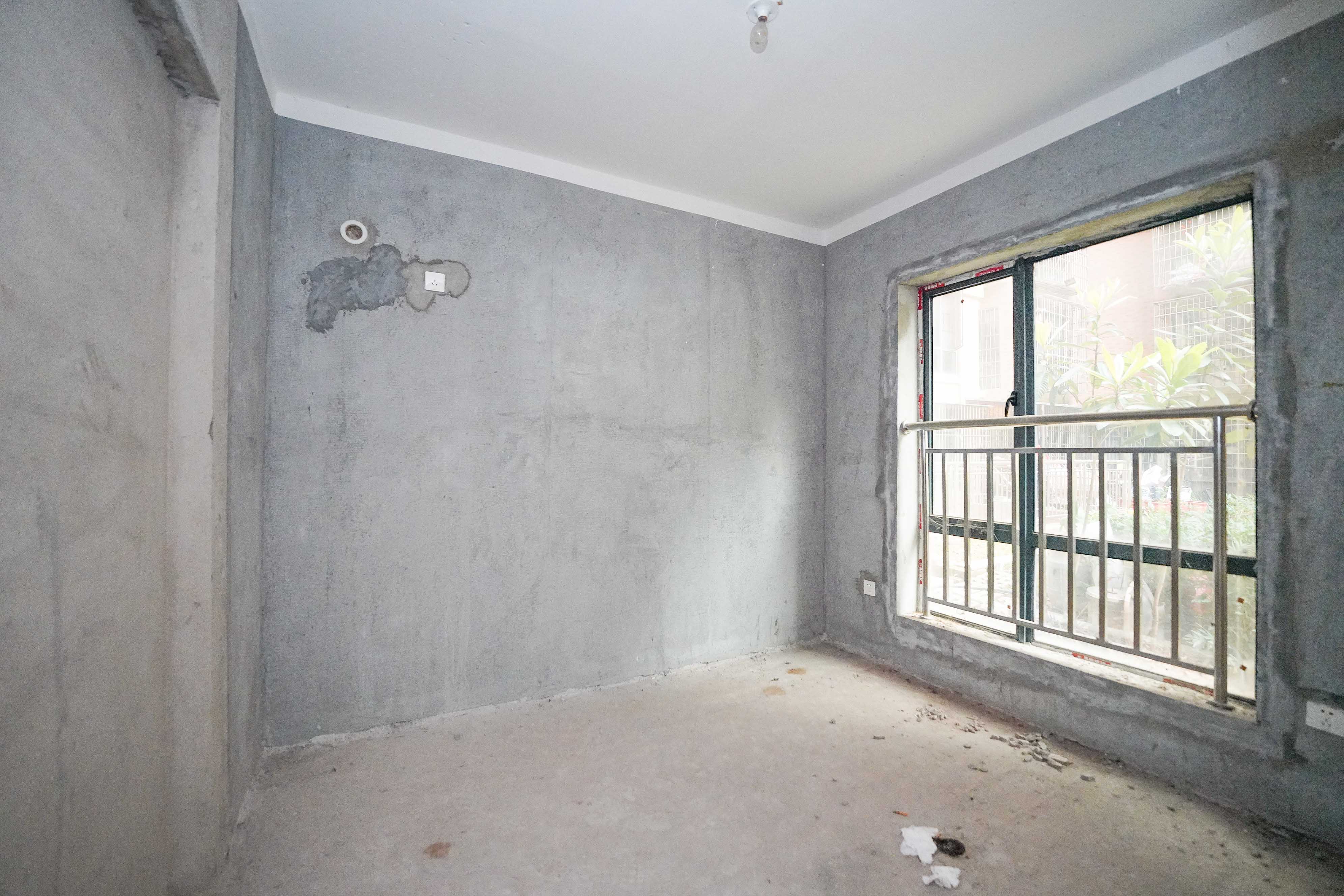 金谷豪庭 3室2厅2卫 48.0万 金谷豪庭 3室2厅2卫 48.0万卧室