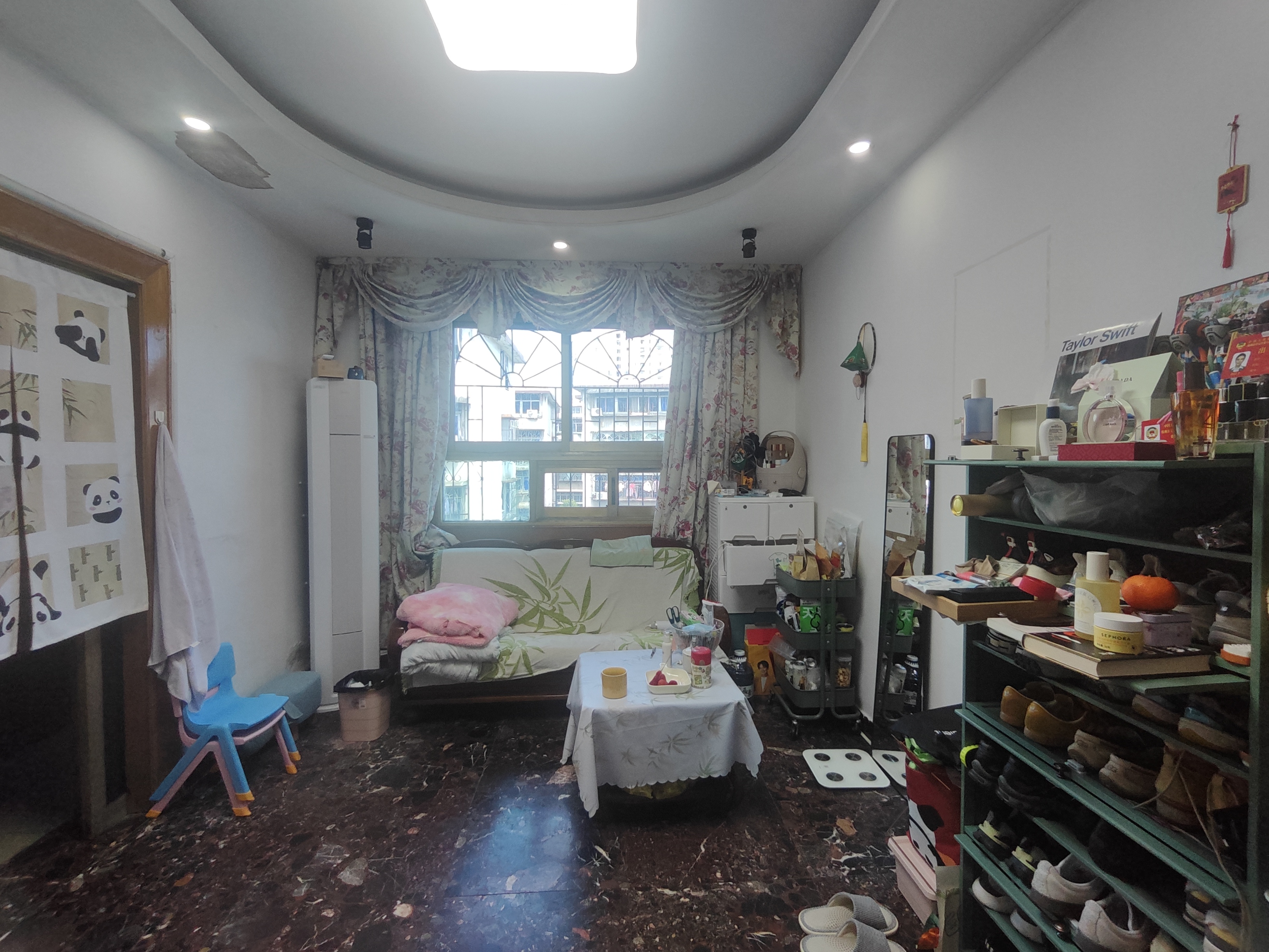 市二中单位房 2室2厅1卫 31.8万 市二中单位房 2室2厅1卫 31.8万室内图