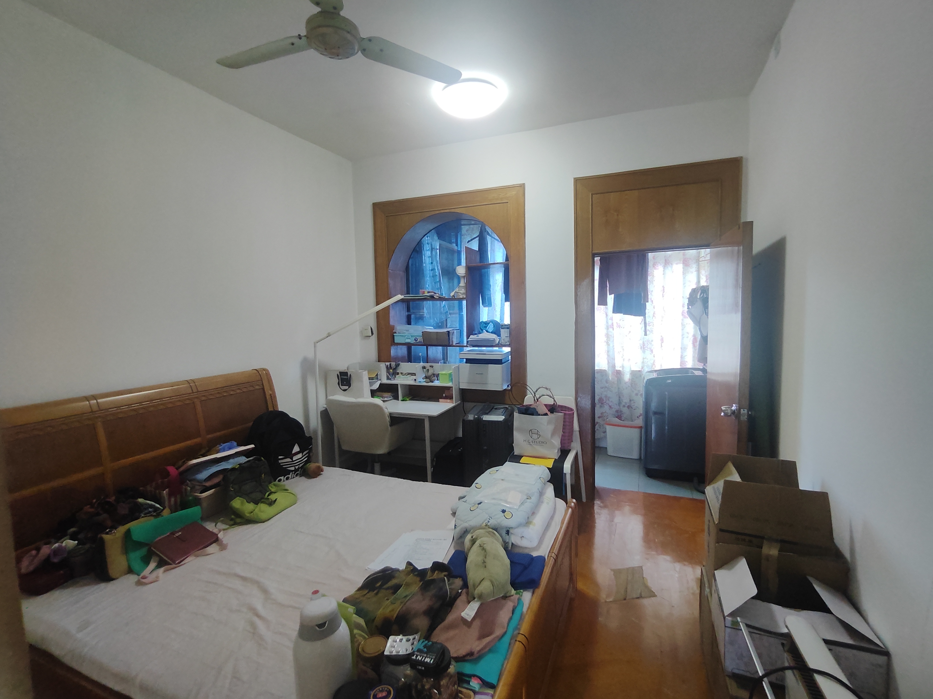 市二中单位房 2室2厅1卫 31.8万 市二中单位房 2室2厅1卫 31.8万室内图