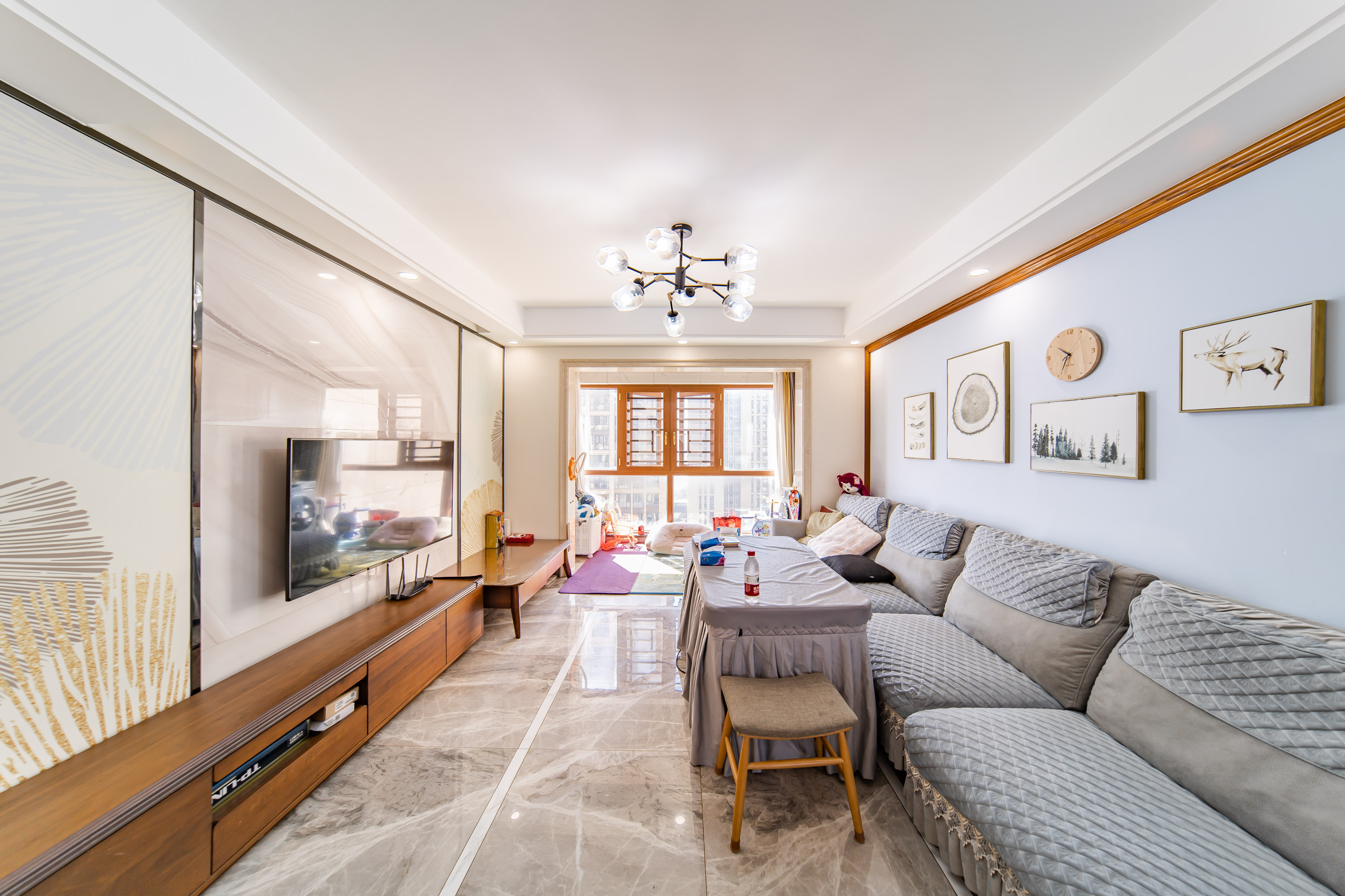 湘熙水郡(观澜海赋家园)  3室2厅2卫    138.0万 湘熙水郡(观澜海赋家园)  3室2厅2卫    138.0万客厅