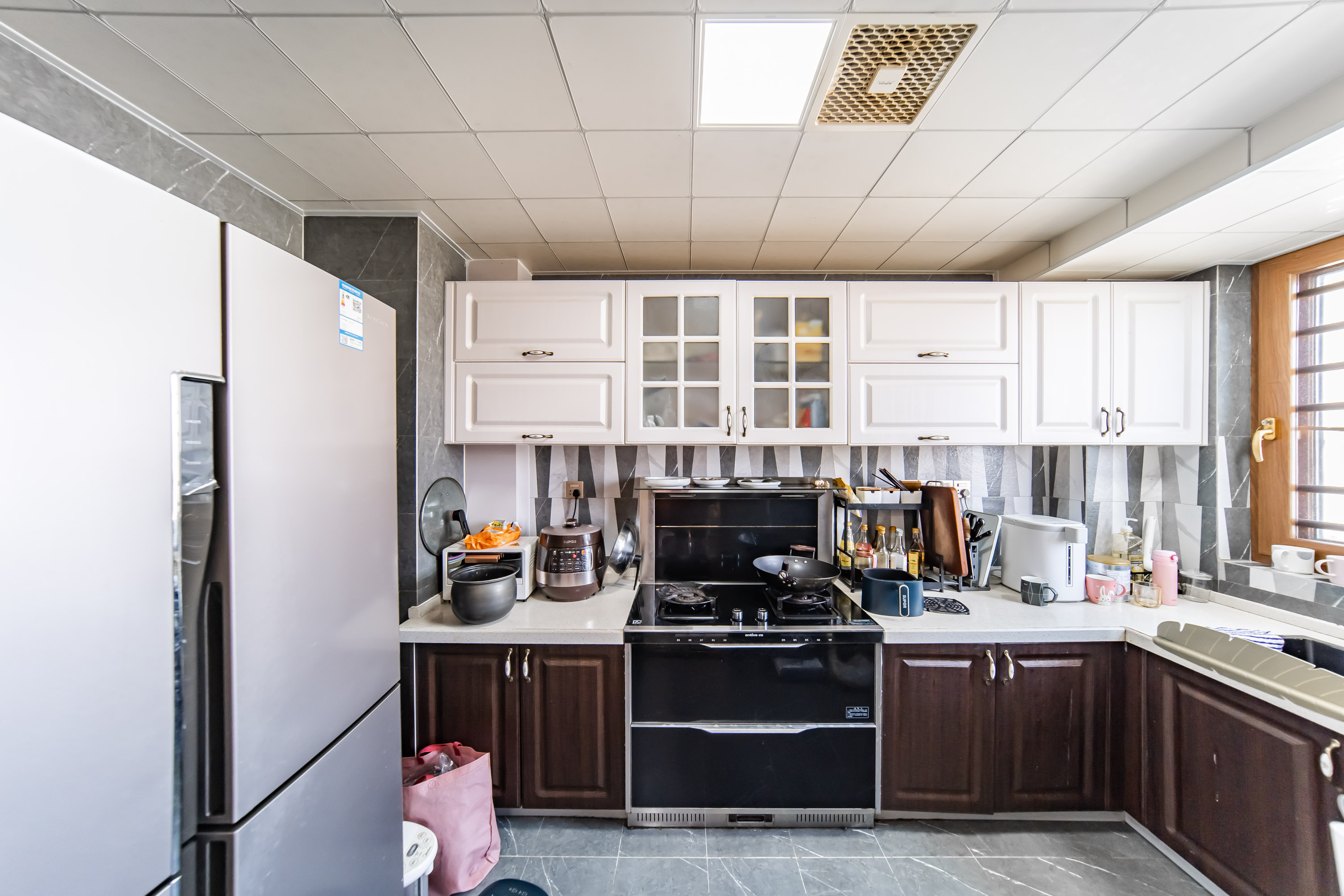 湘熙水郡(观澜海赋家园)  3室2厅2卫    138.0万 湘熙水郡(观澜海赋家园)  3室2厅2卫    138.0万厨房