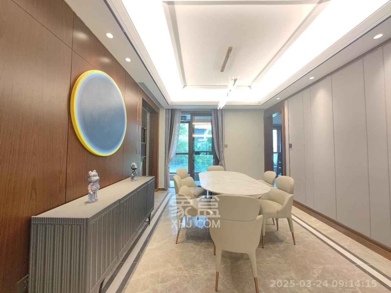 万科紫台  4室2厅3卫    12800.0元/月 万科紫台  4室2厅3卫    12800.0元/月室内图