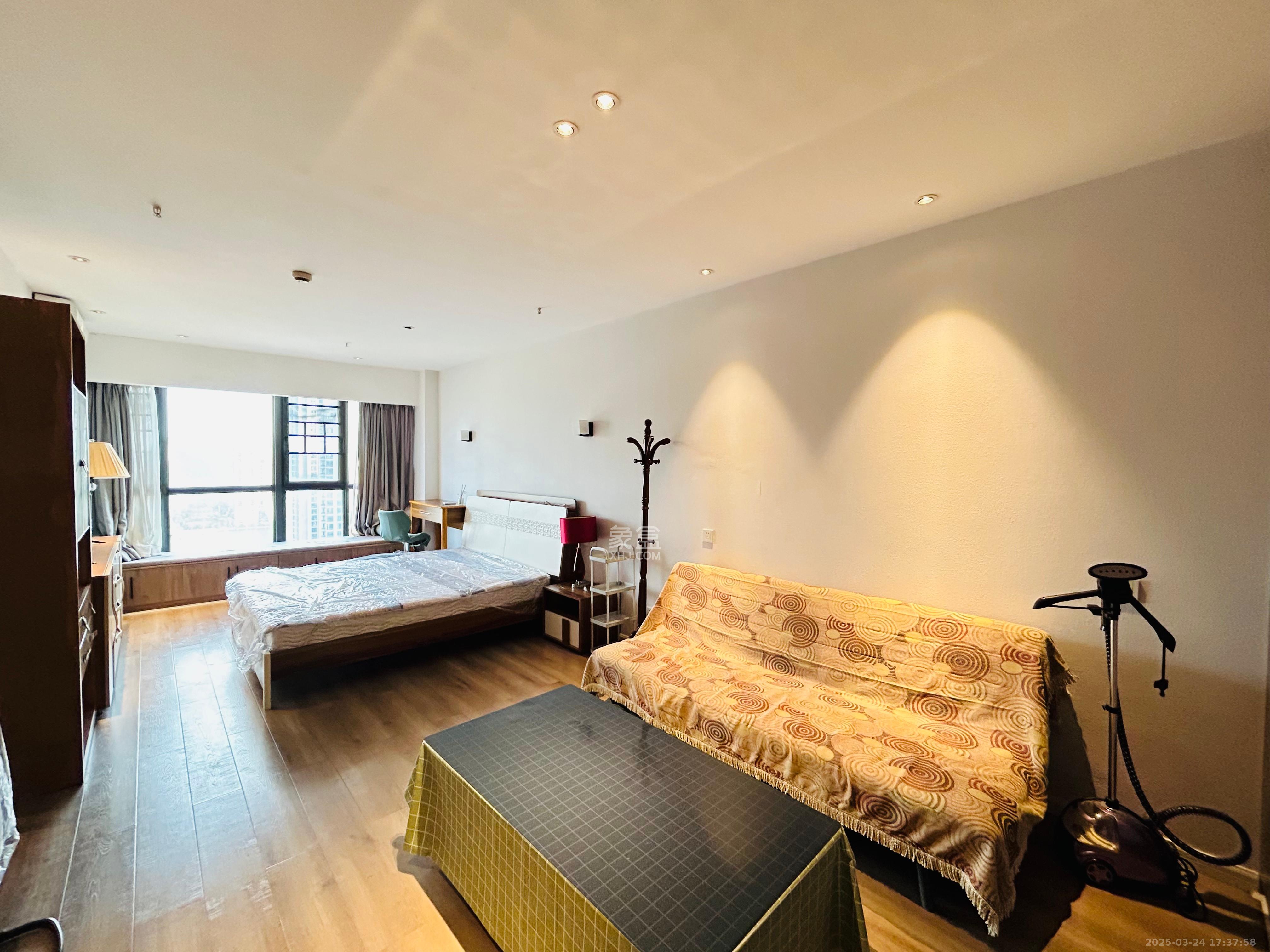 达美美立方  1室1厅1卫   2400.00元/月室内图